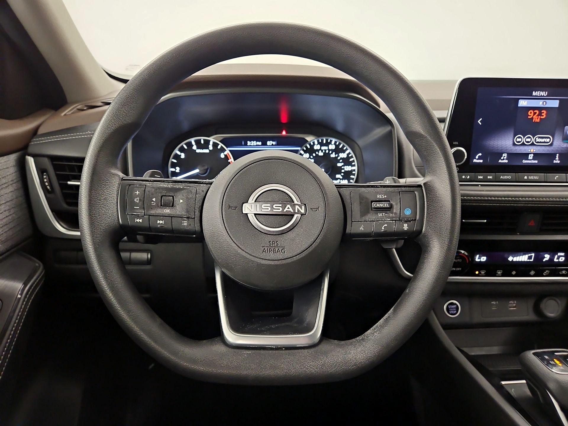 Thumbnail: 2023 Nissan Rogue - 10