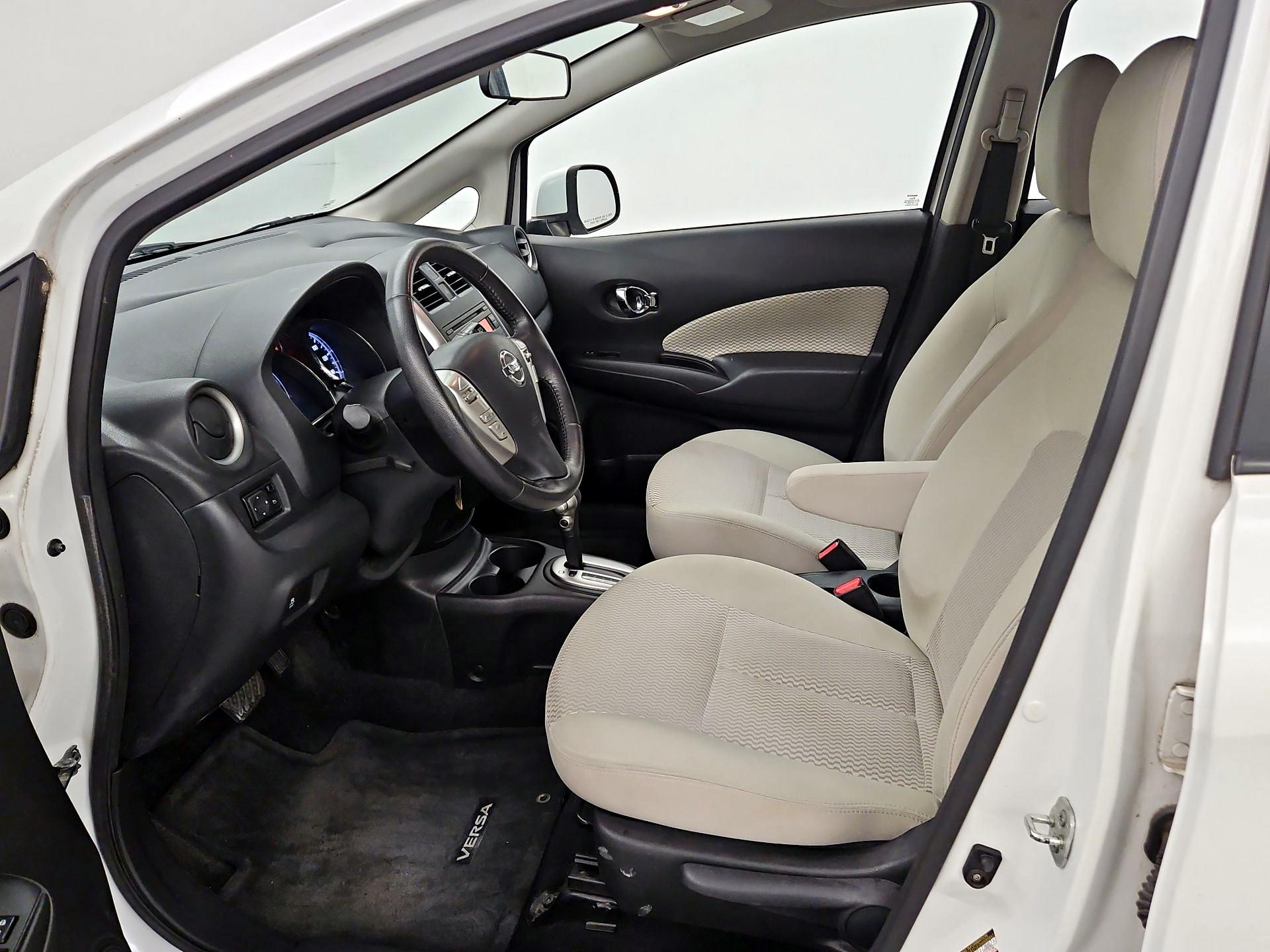 Thumbnail: 2014 Nissan Versa Note - 11
