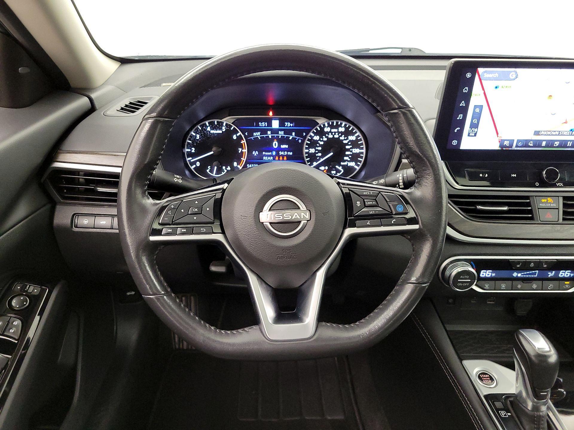 Thumbnail: 2023 Nissan Altima - 10