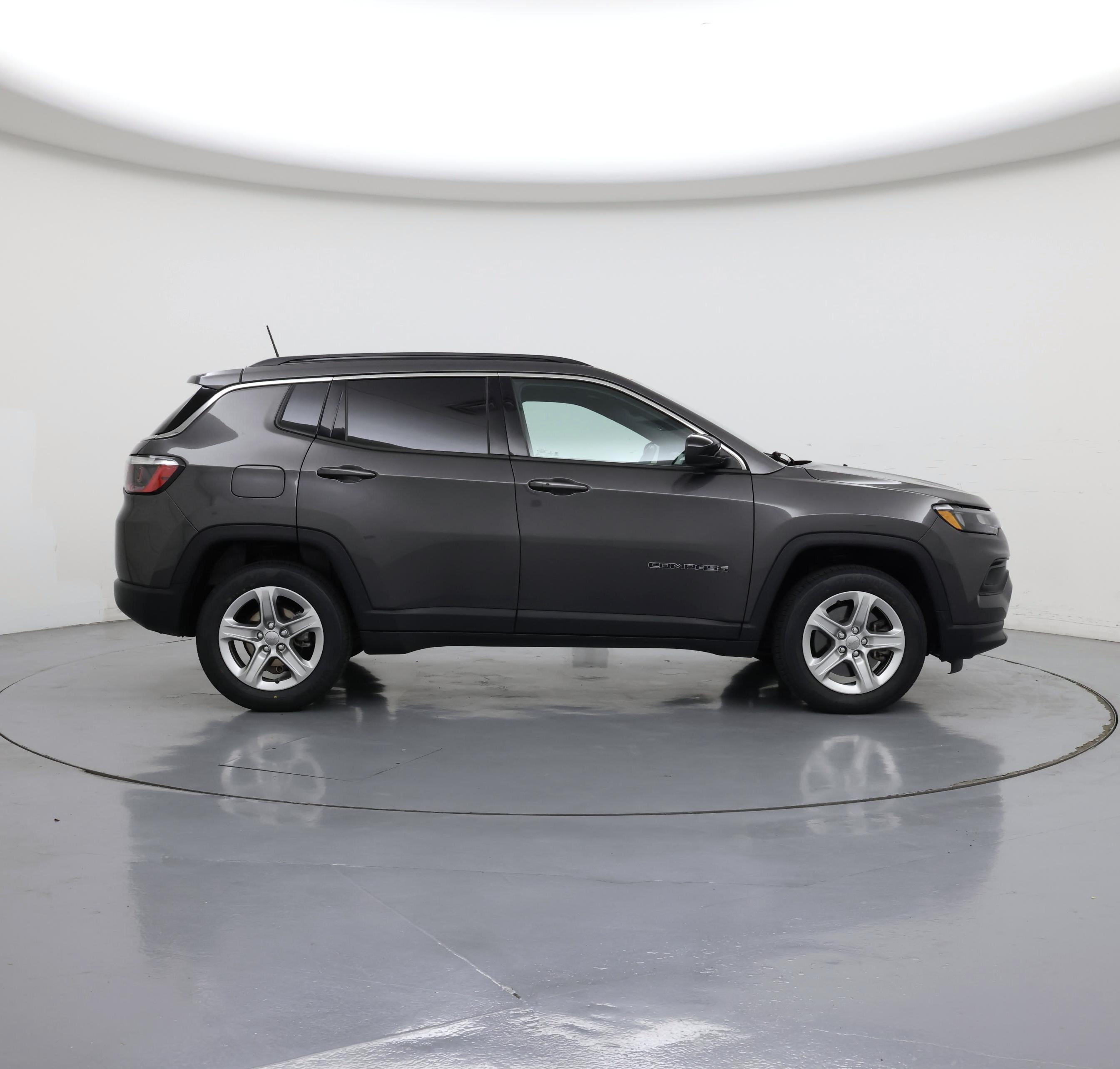 Thumbnail: 2023 Jeep Compass - 7