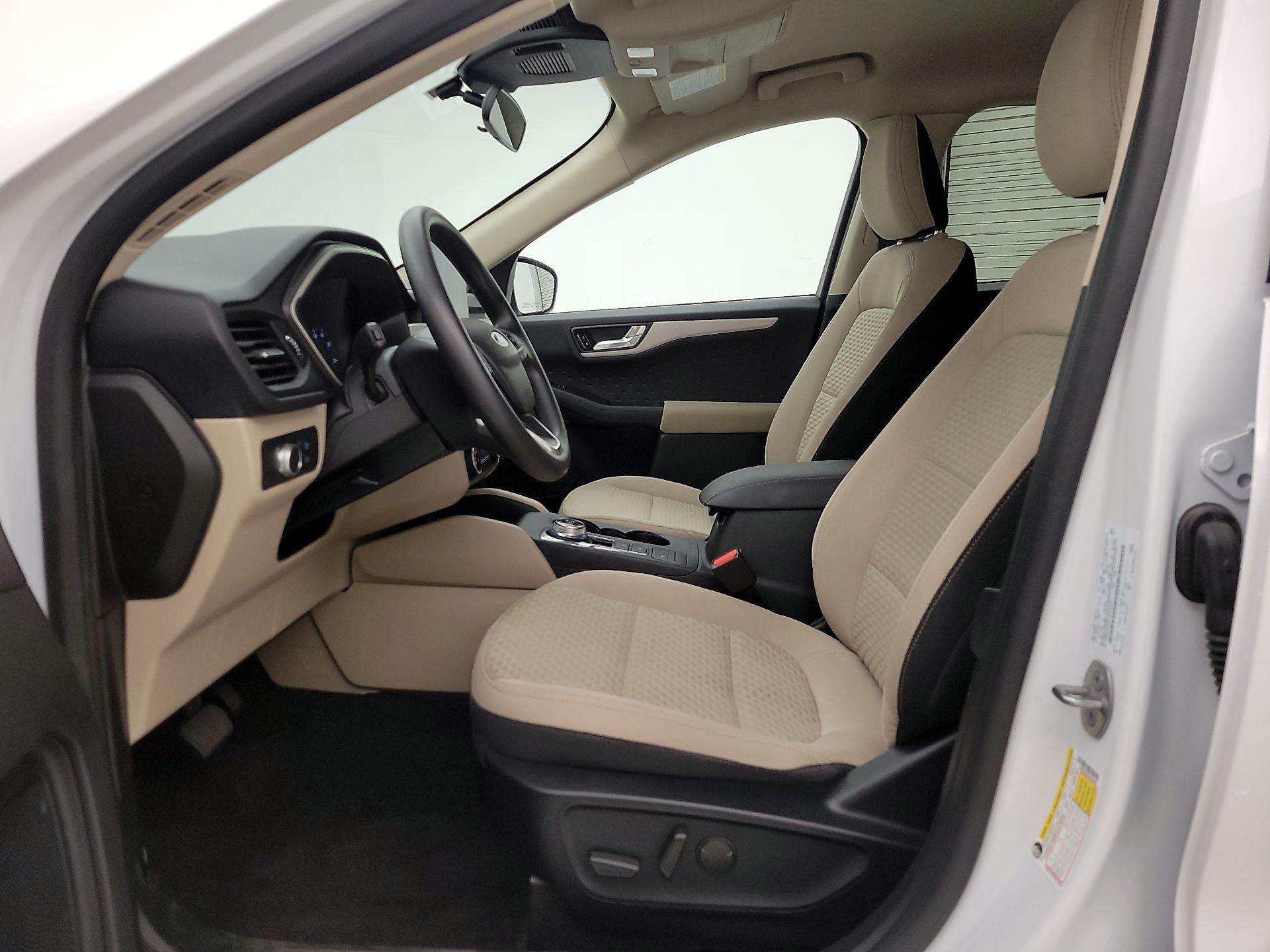 Thumbnail: 2020 Ford Escape - 11