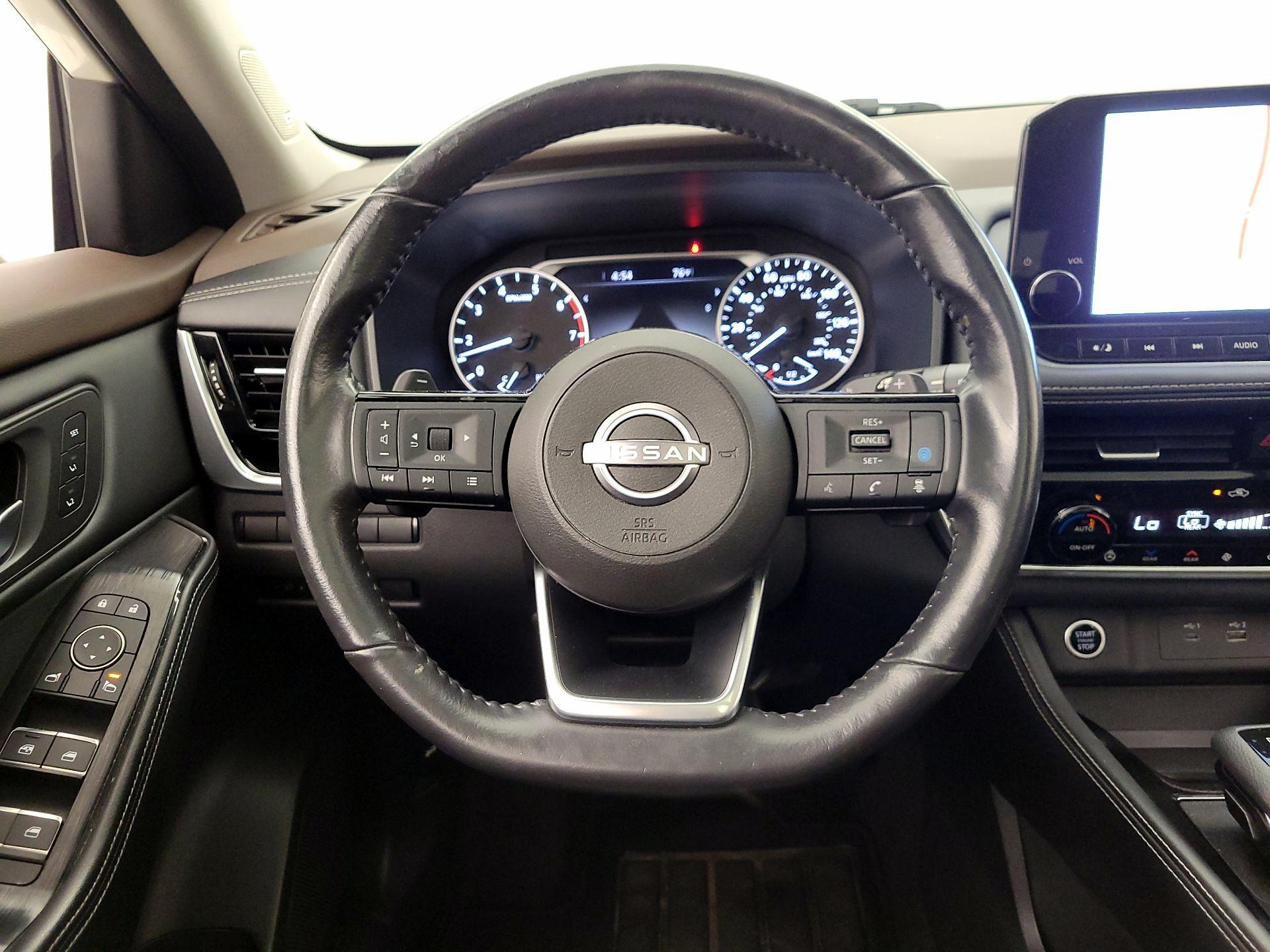 Thumbnail: 2022 Nissan Rogue - 10