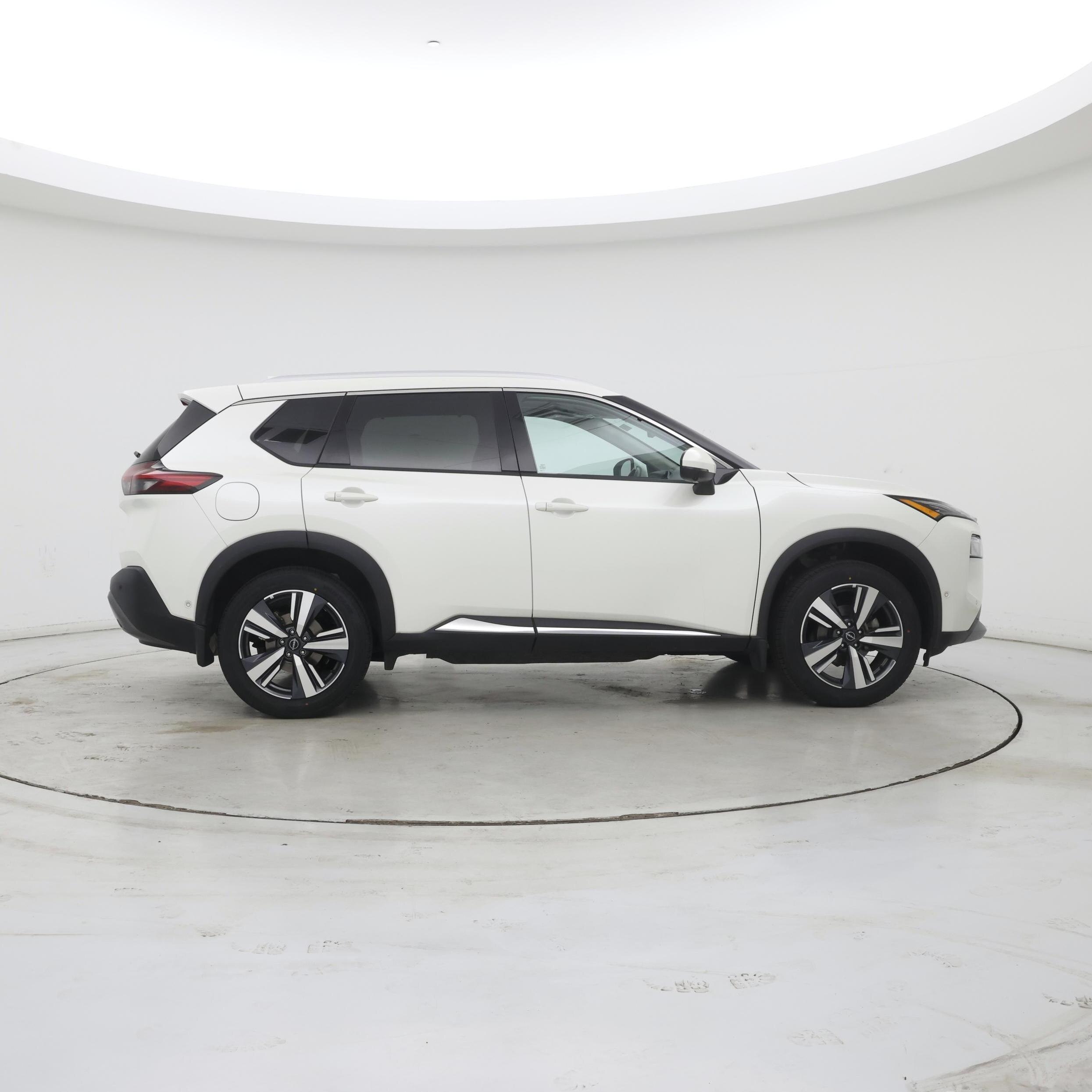 Thumbnail: 2022 Nissan Rogue - 7
