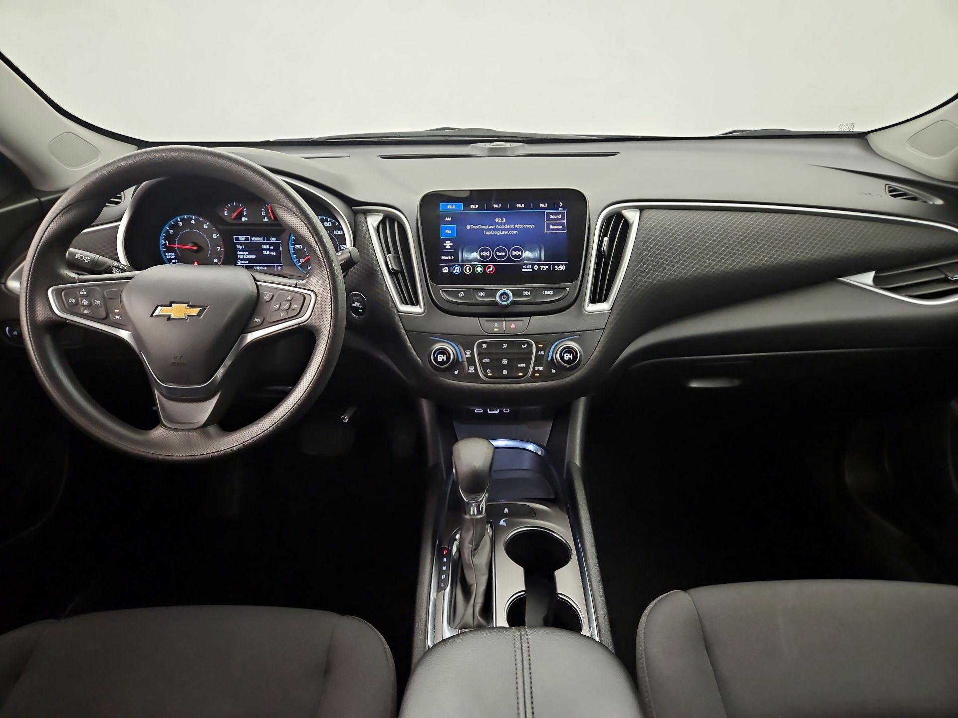 Thumbnail: 2023 Chevrolet Malibu - 9