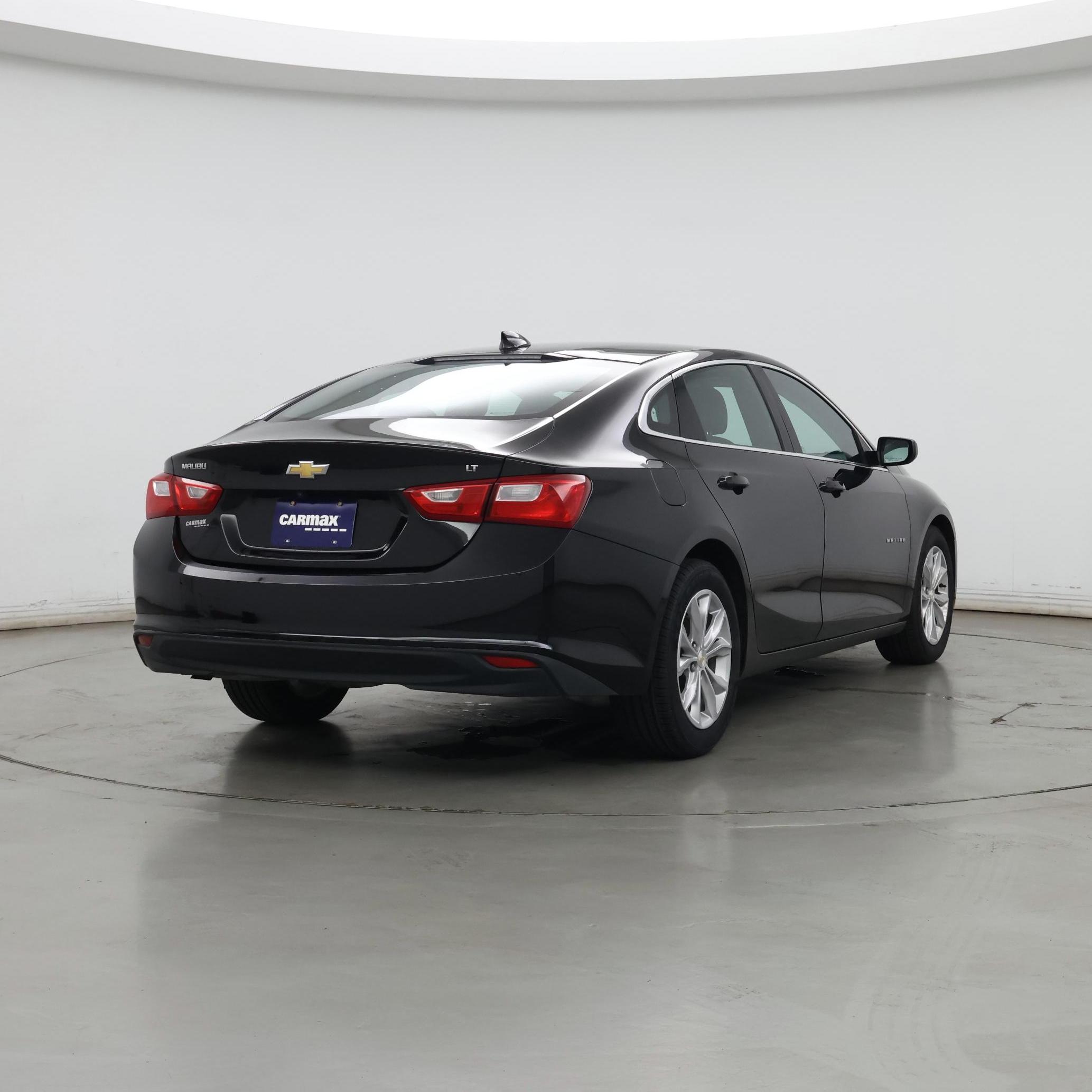 Thumbnail: 2023 Chevrolet Malibu - 8