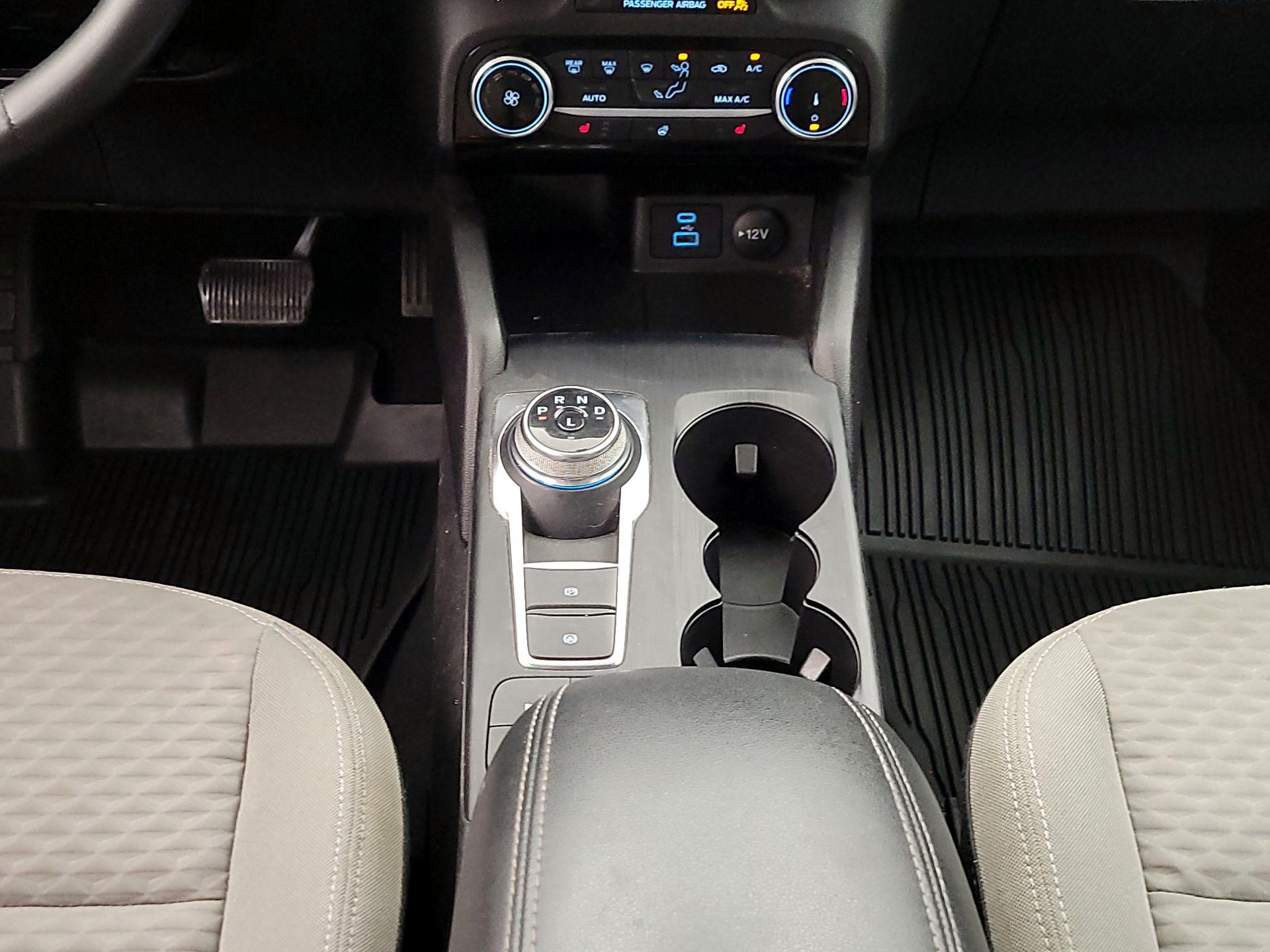 Thumbnail: 2022 Ford Escape - 18