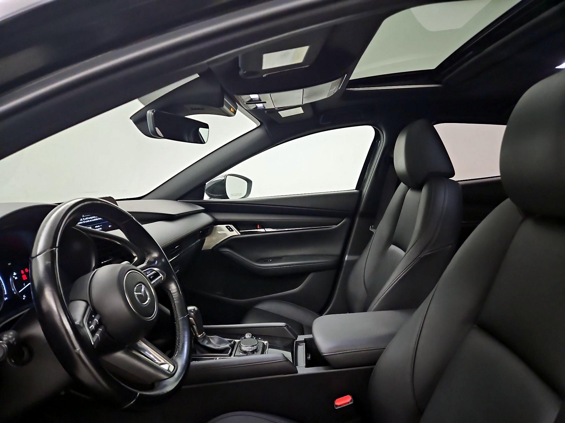 Thumbnail: 2021 Mazda Mazda3 - 19