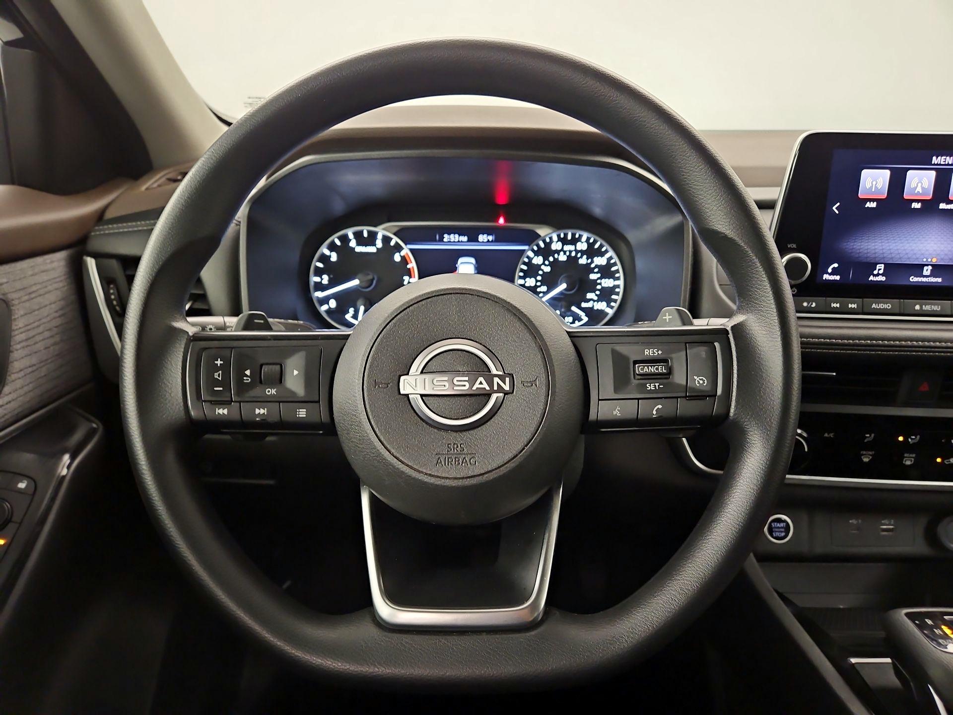 Thumbnail: 2023 Nissan Rogue - 10