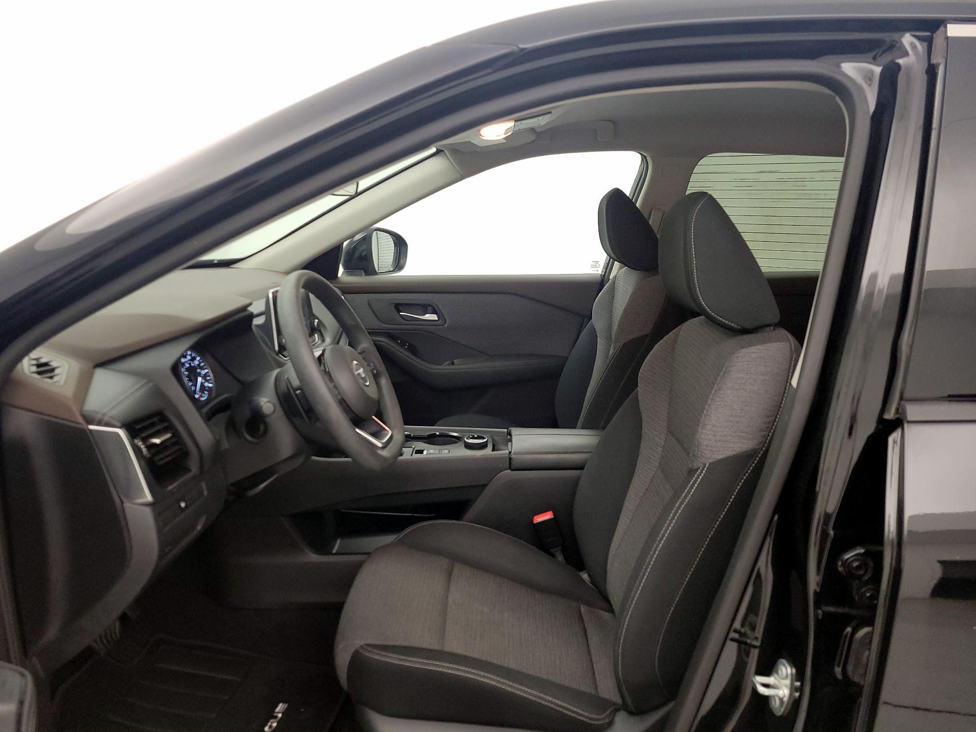 Thumbnail: 2021 Nissan Rogue - 11