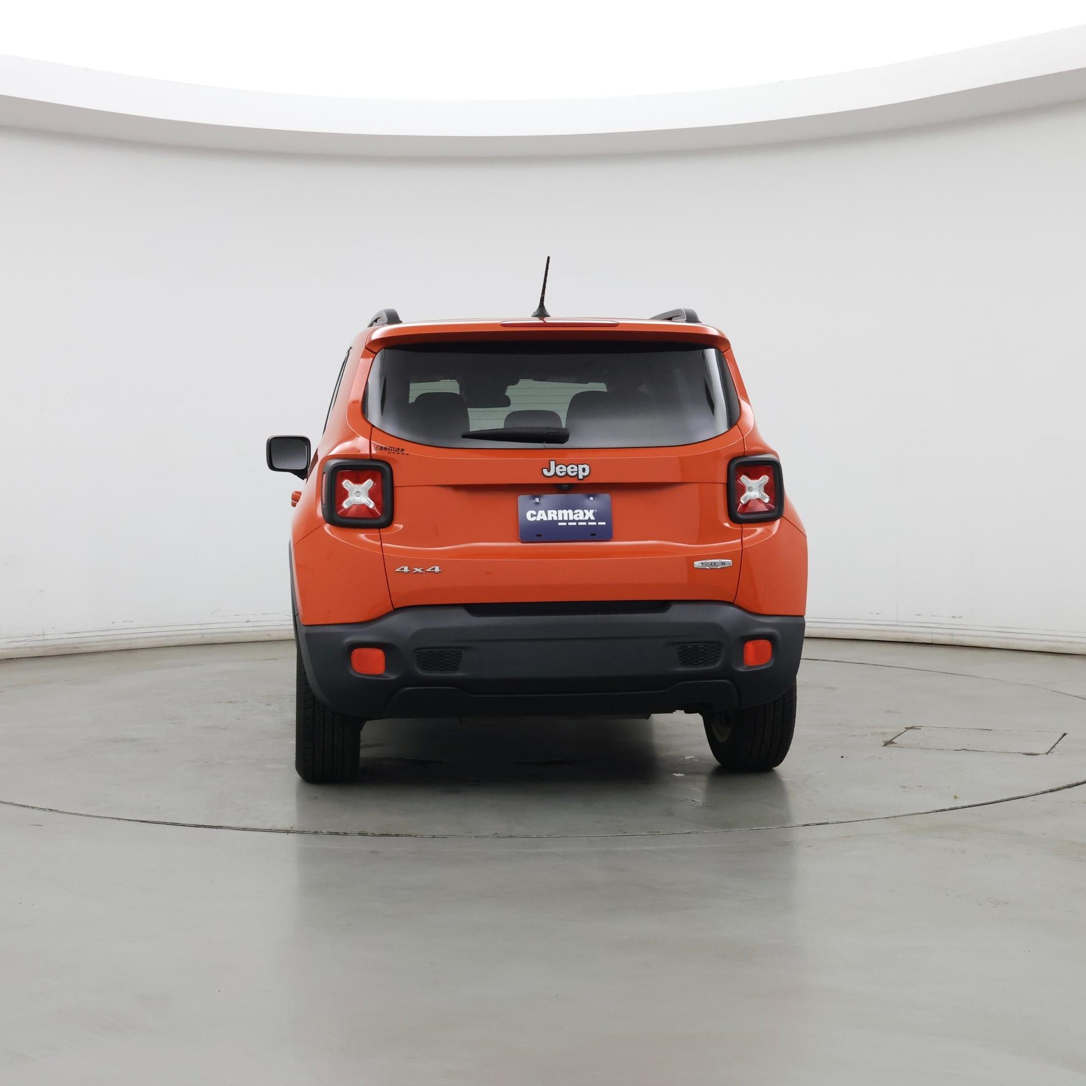 Thumbnail: 2016 Jeep Renegade - 6