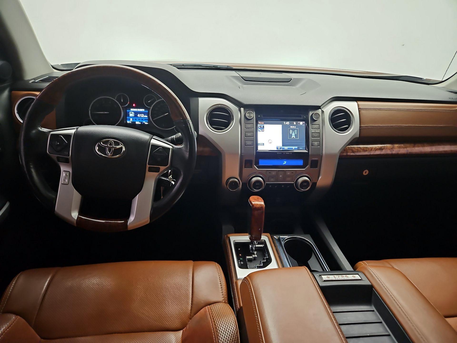 Thumbnail: 2017 Toyota Tundra - 9