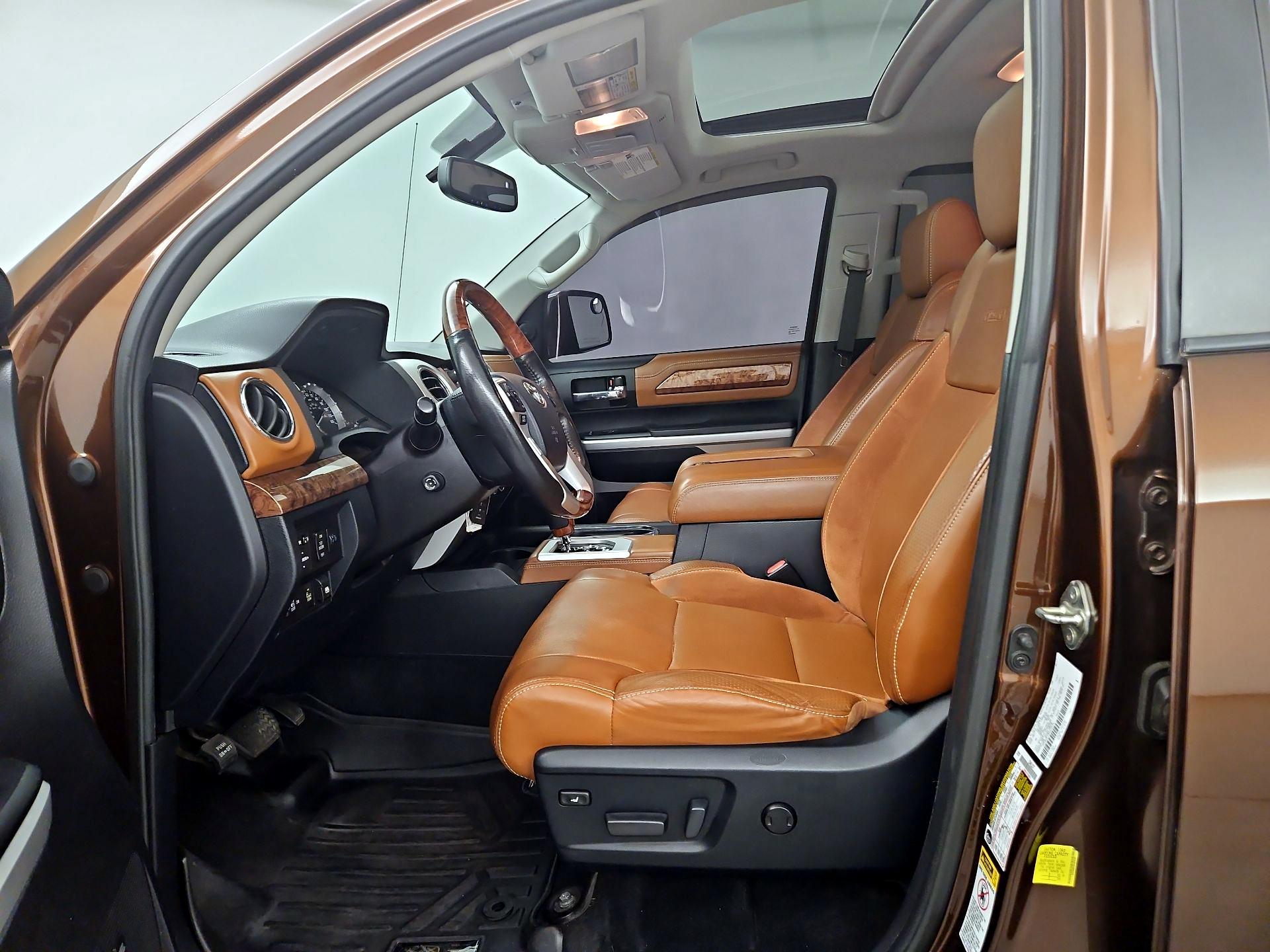 Thumbnail: 2017 Toyota Tundra - 11