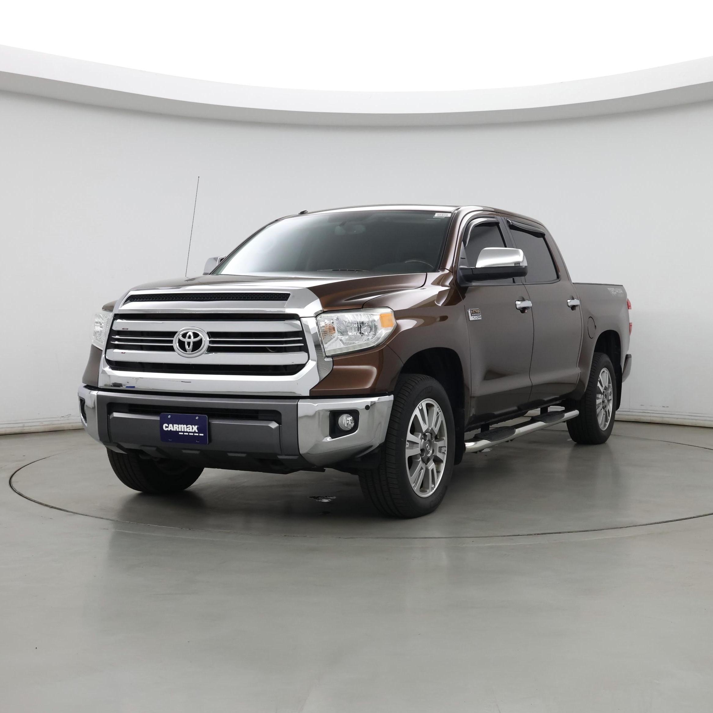 Thumbnail: 2017 Toyota Tundra - 4