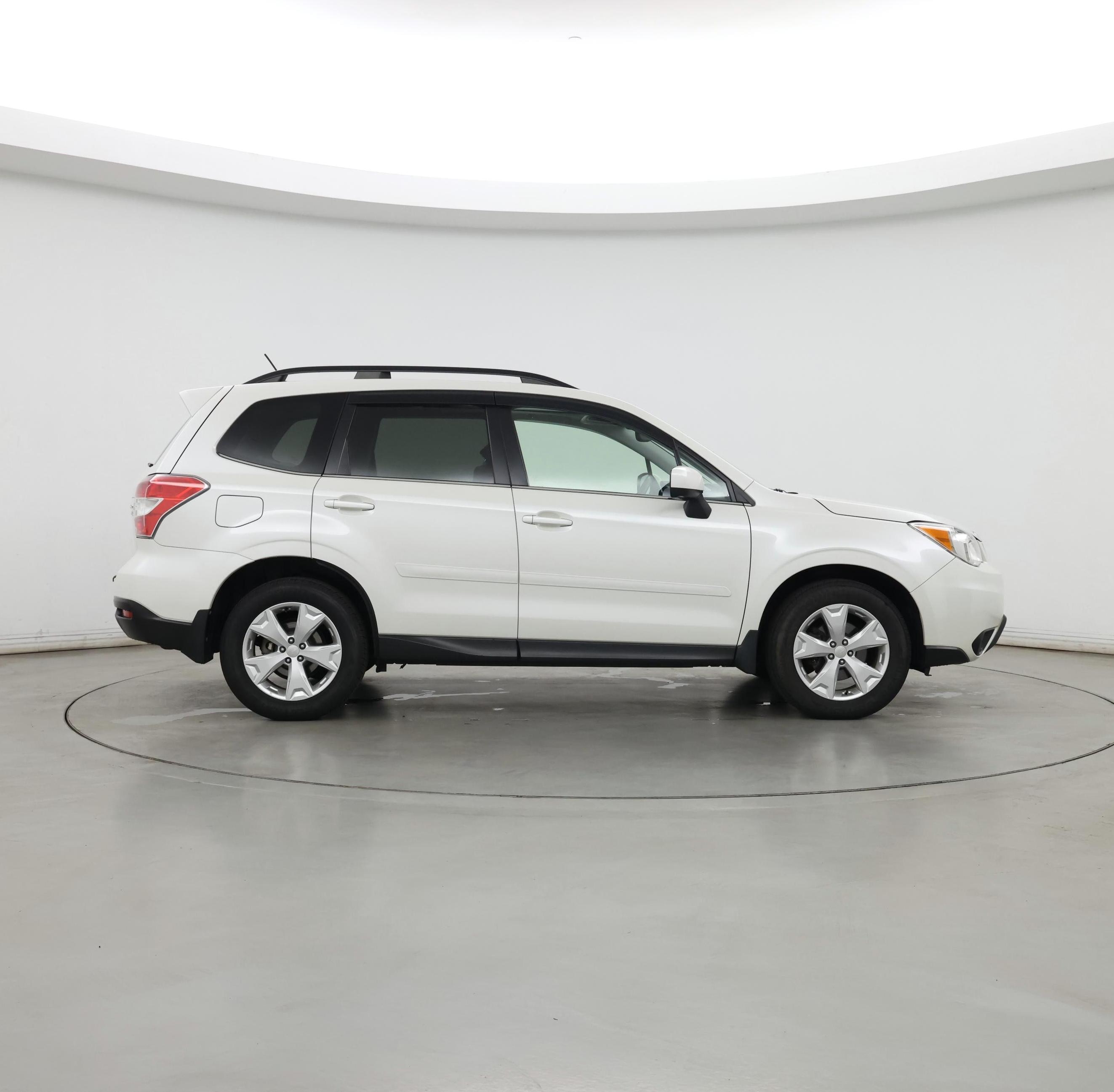 Thumbnail: 2015 Subaru Forester - 7