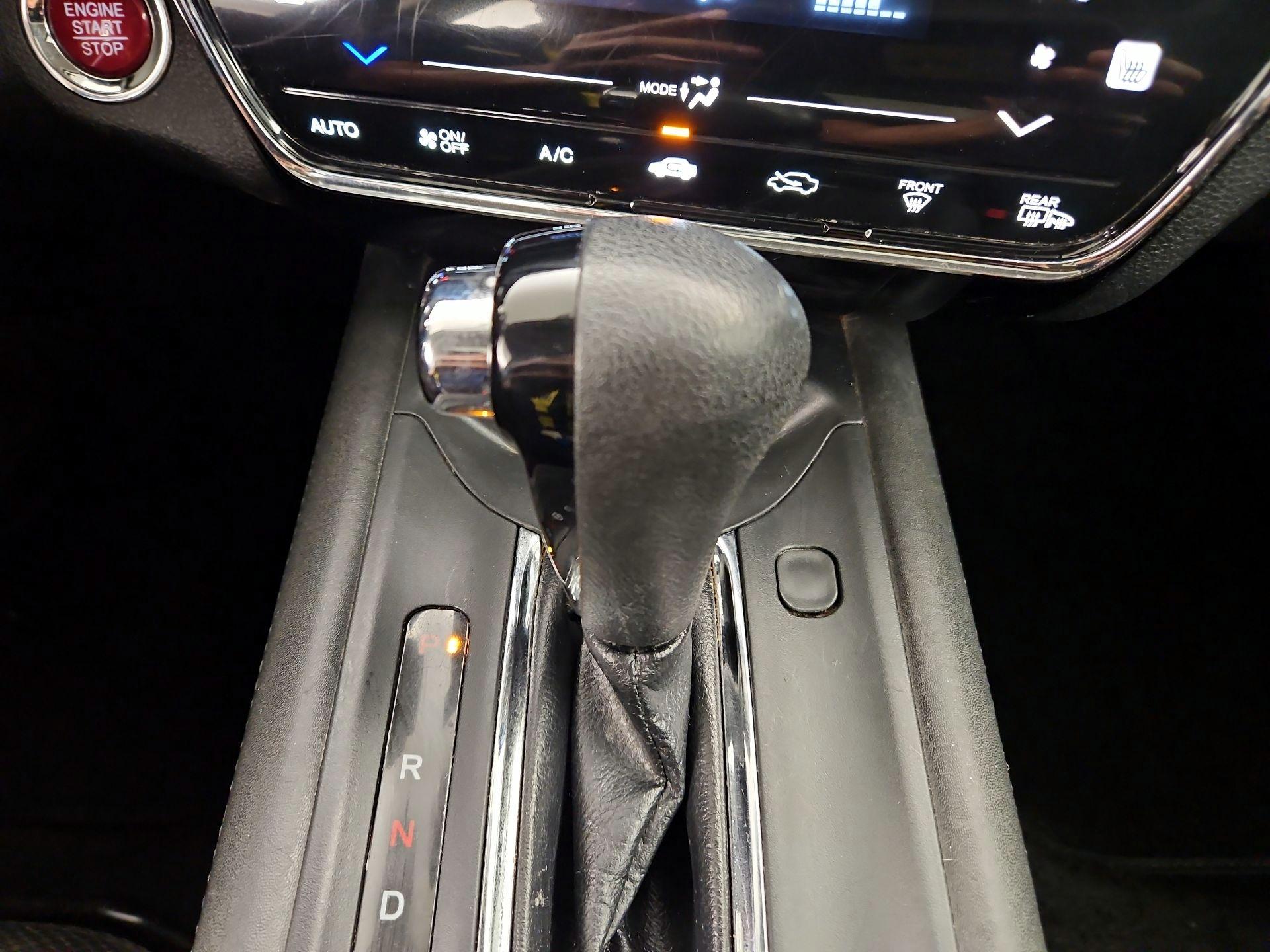 Thumbnail: 2018 Honda HR-V - 17