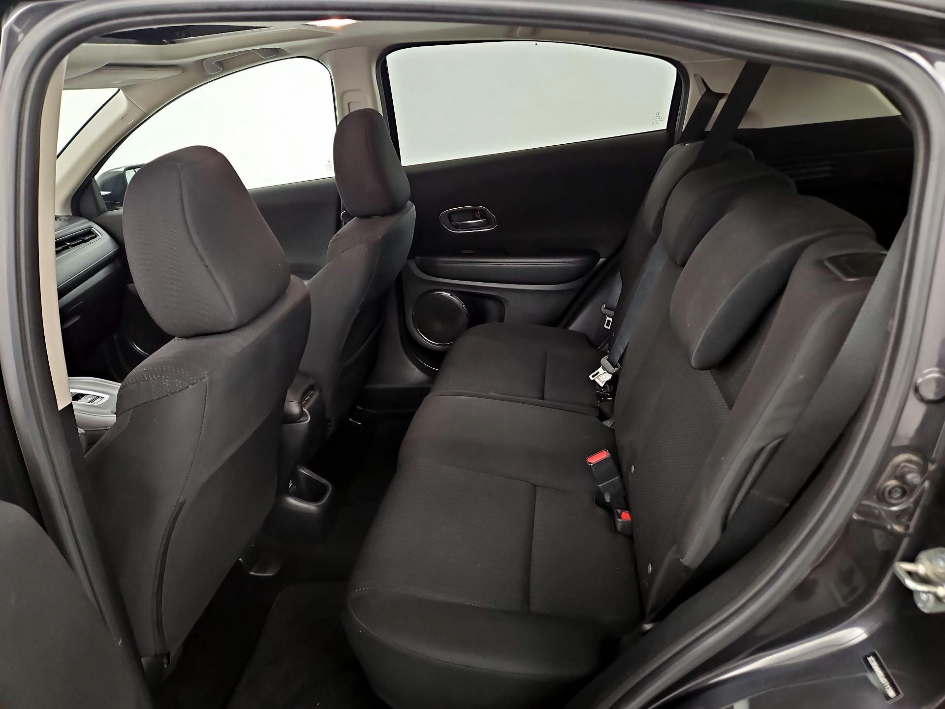 Thumbnail: 2018 Honda HR-V - 20