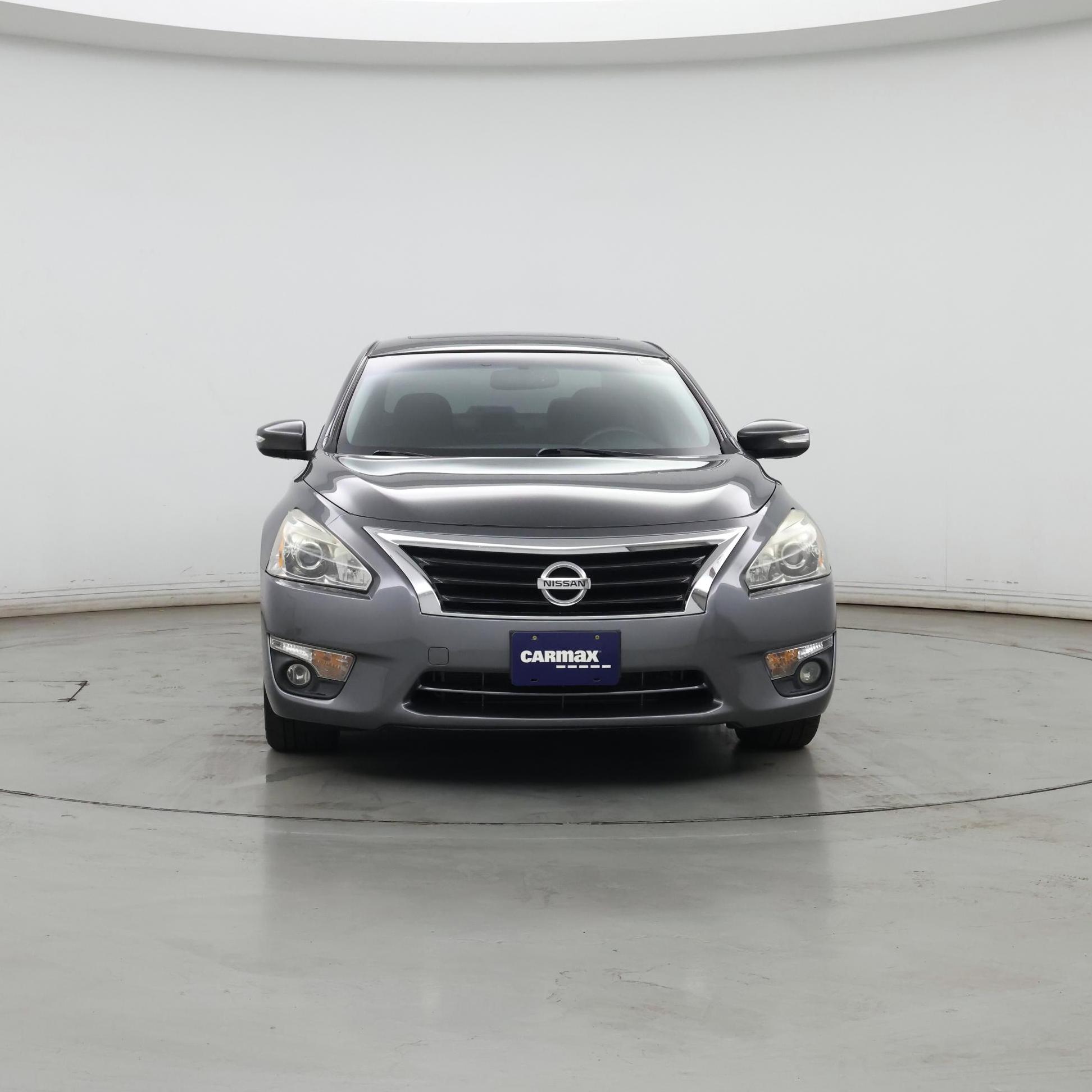 Thumbnail: 2015 Nissan Altima - 5