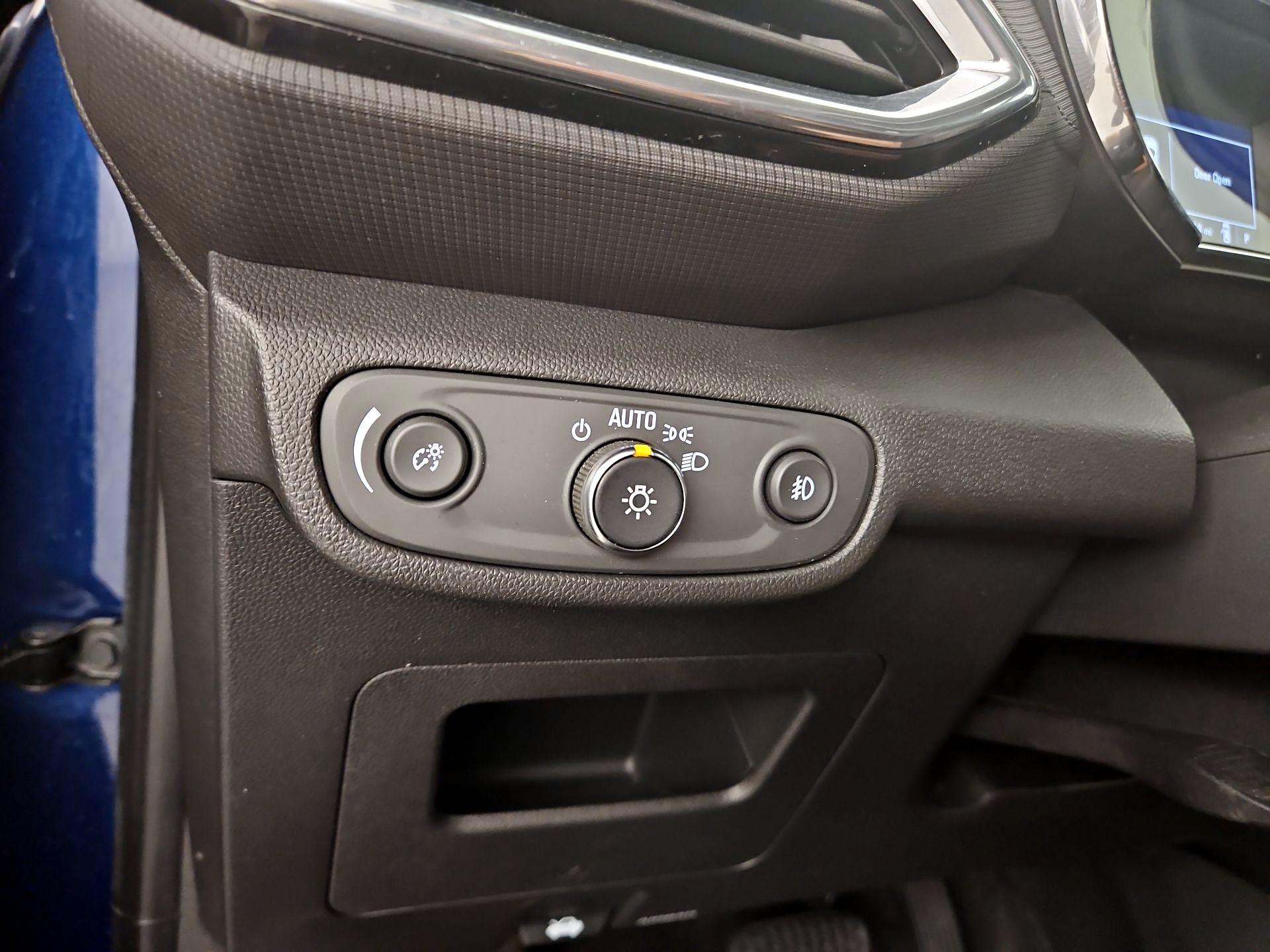 Thumbnail: 2022 Chevrolet TrailBlazer - 13