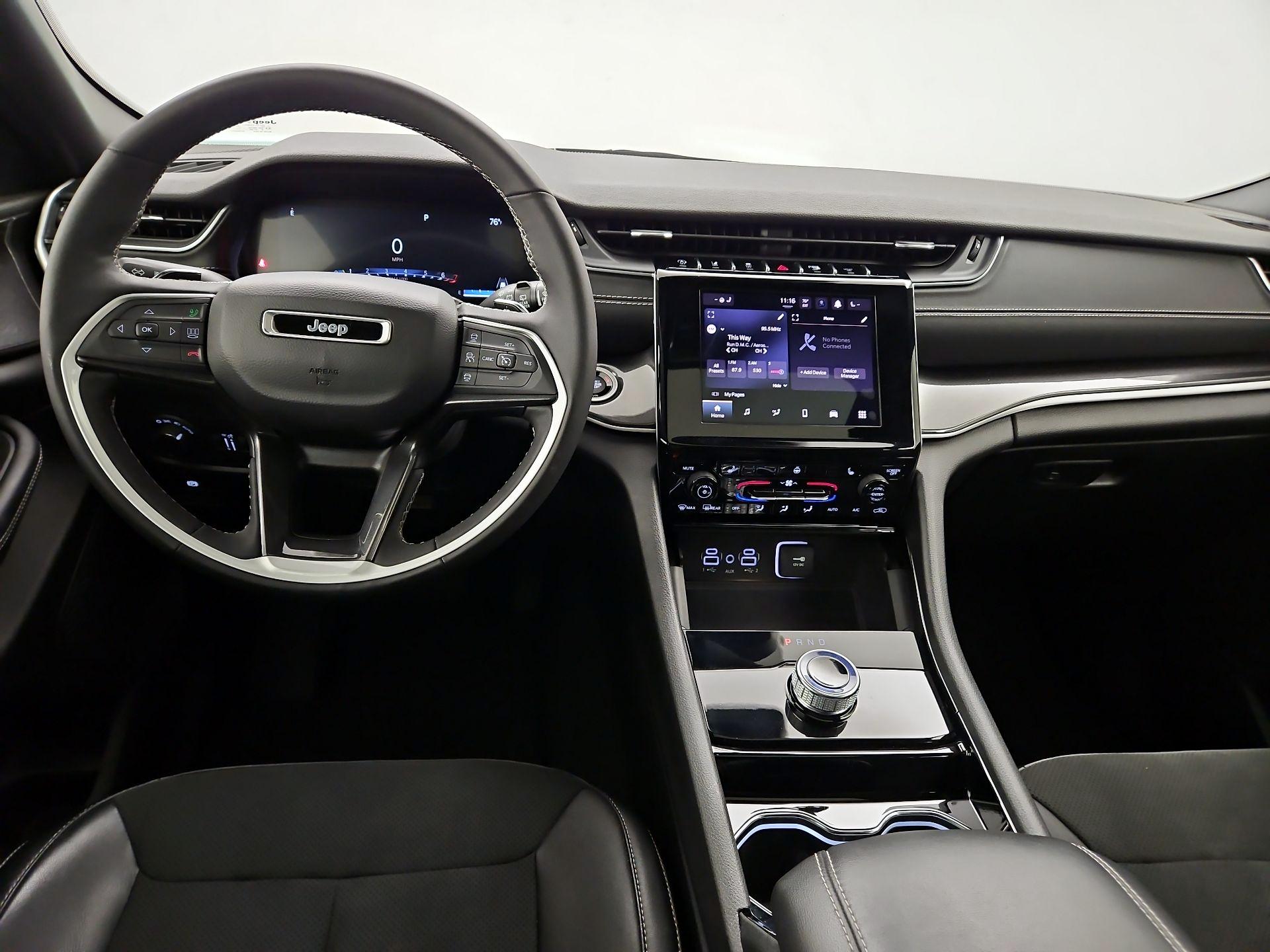 Thumbnail: 2023 Jeep Grand Cherokee - 9