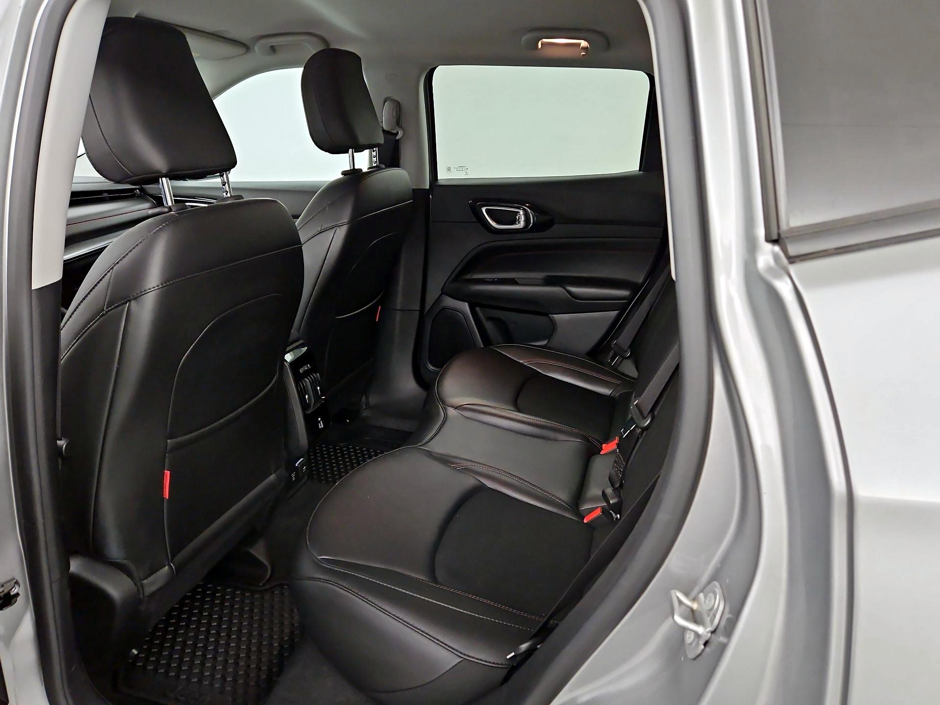 Thumbnail: 2022 Jeep Compass - 19