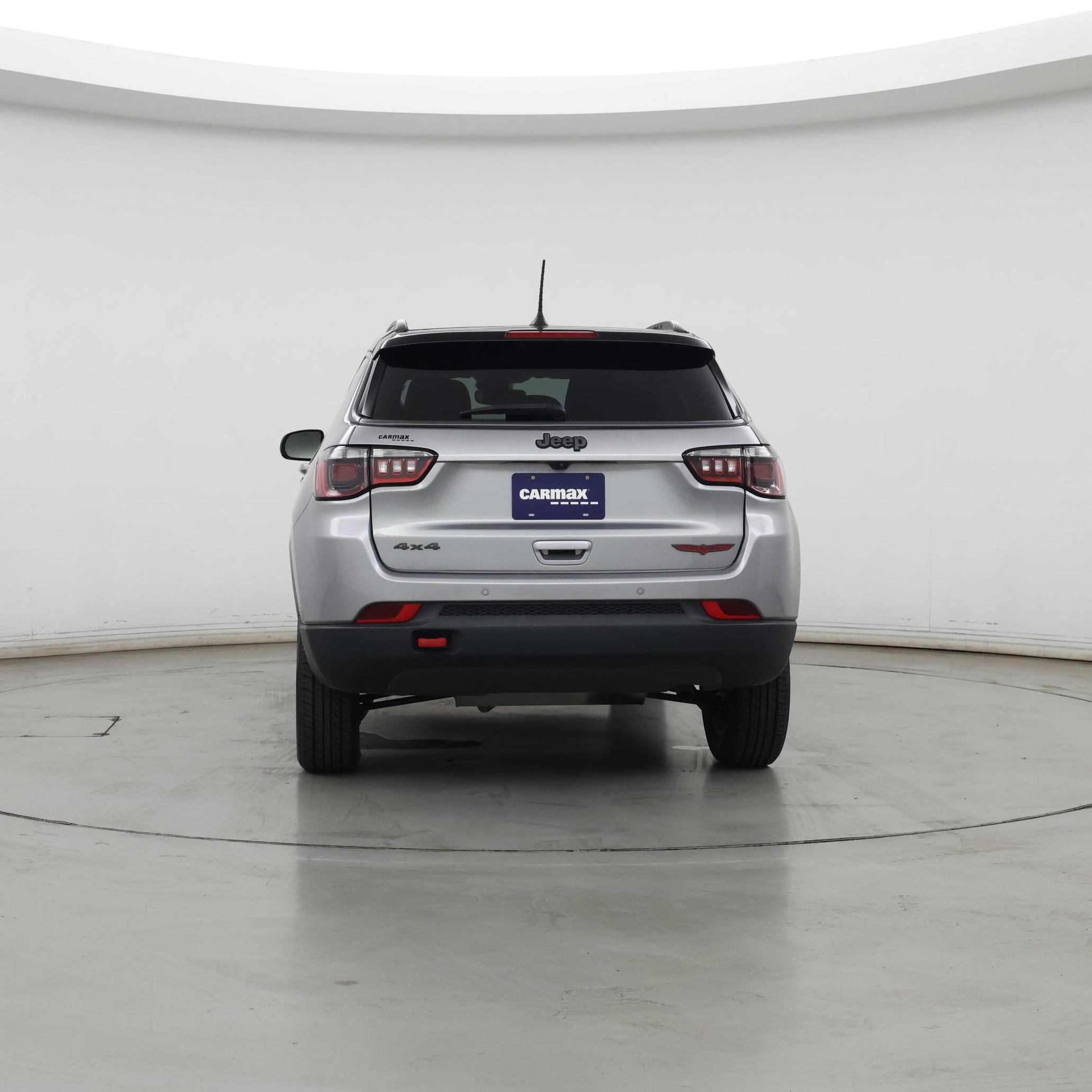 Thumbnail: 2022 Jeep Compass - 6