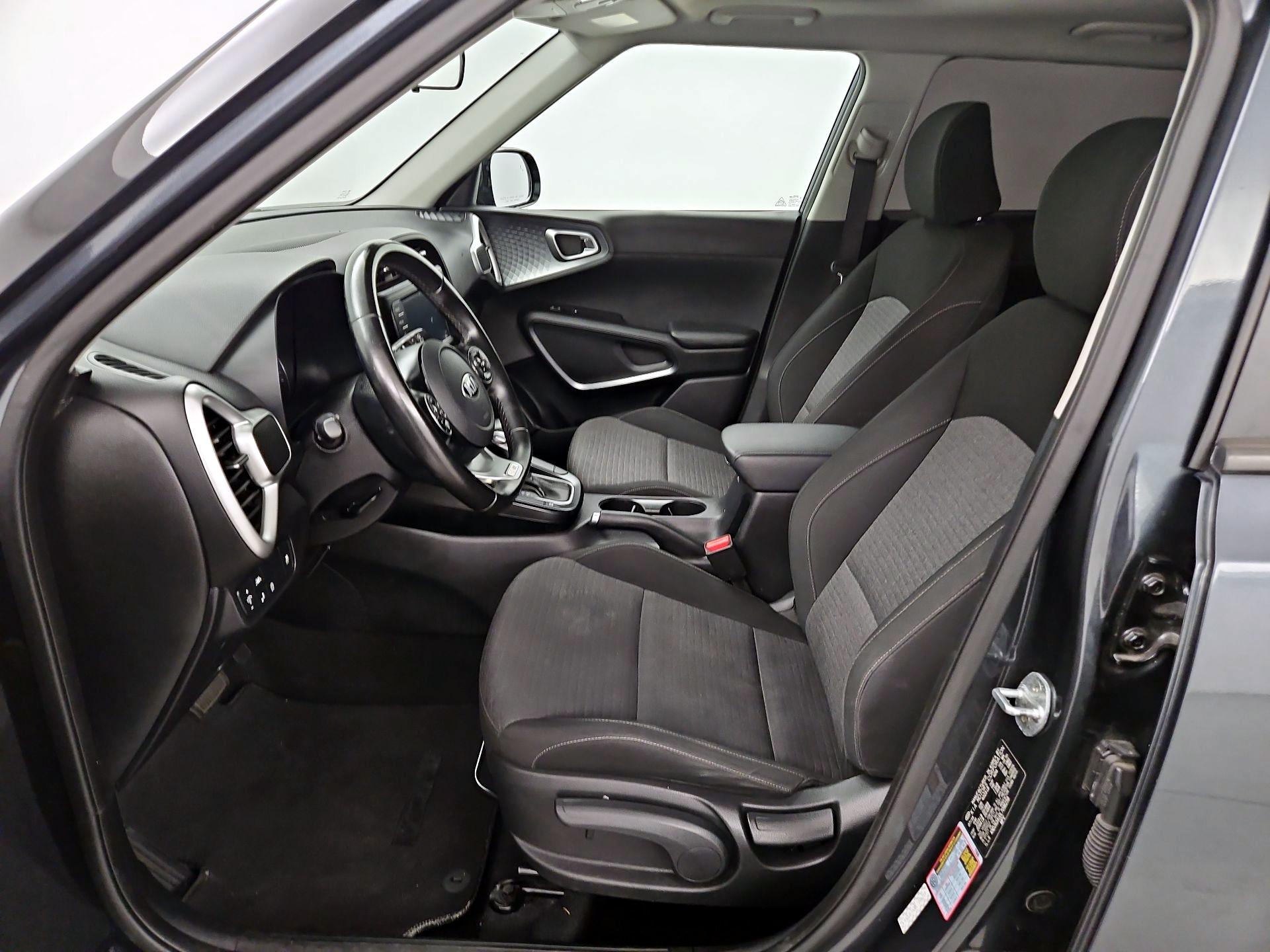 Thumbnail: 2020 Kia Soul - 11