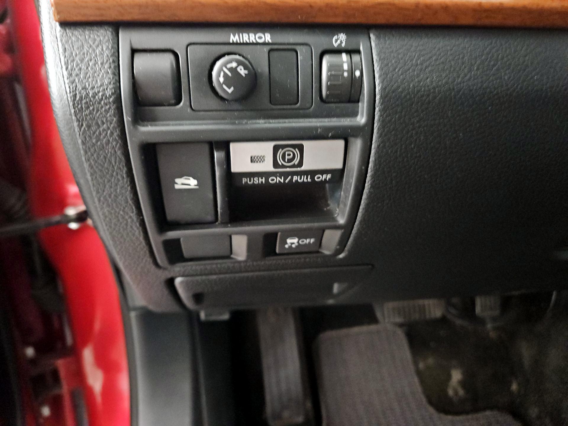 Thumbnail: 2014 Subaru Outback - 13