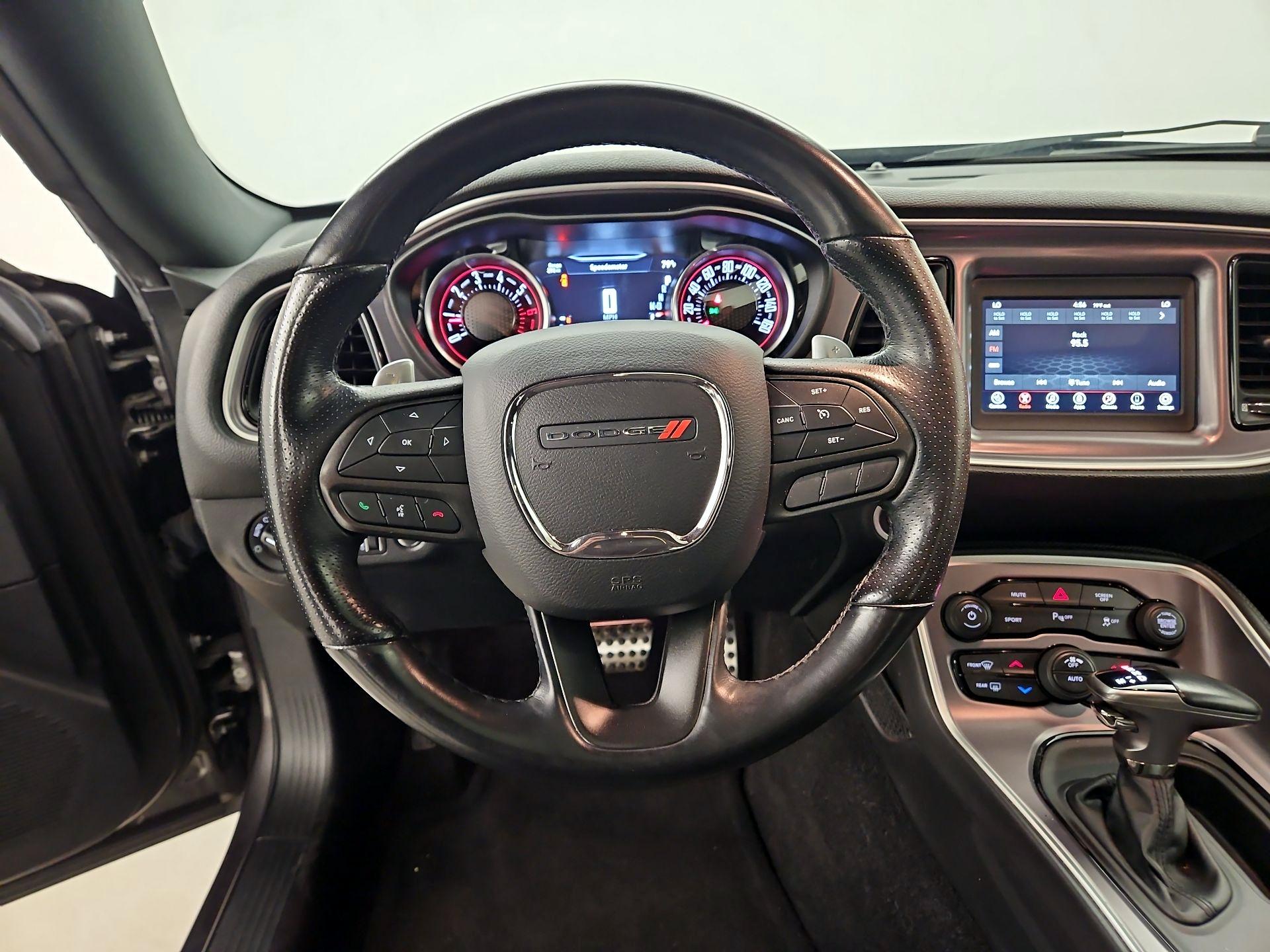 Thumbnail: 2020 Dodge Challenger - 10
