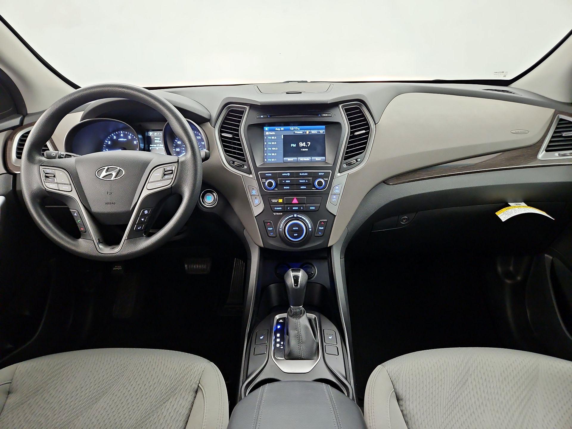 Thumbnail: 2018 Hyundai Santa Fe - 9