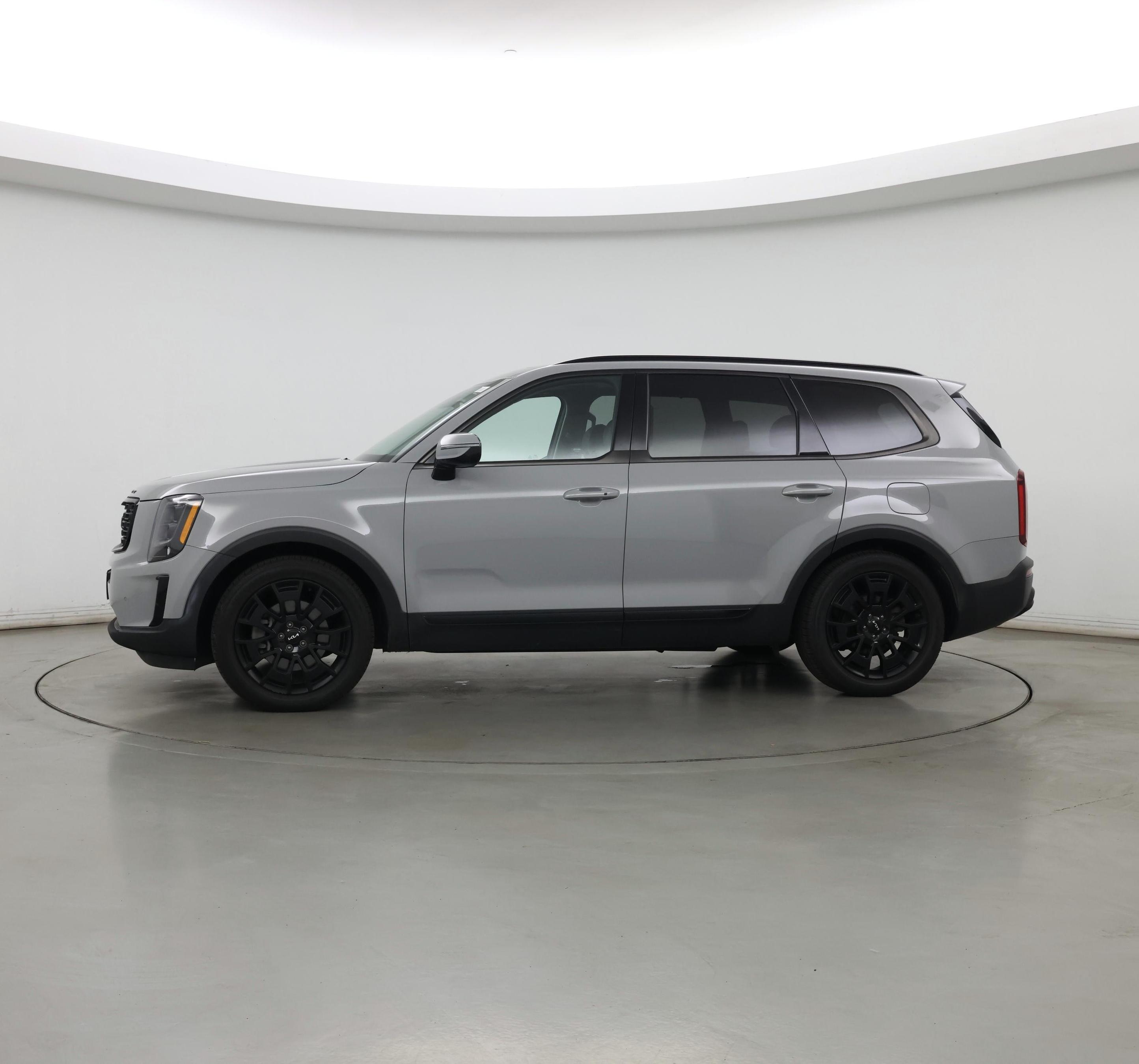 Thumbnail: 2022 Kia Telluride - 3