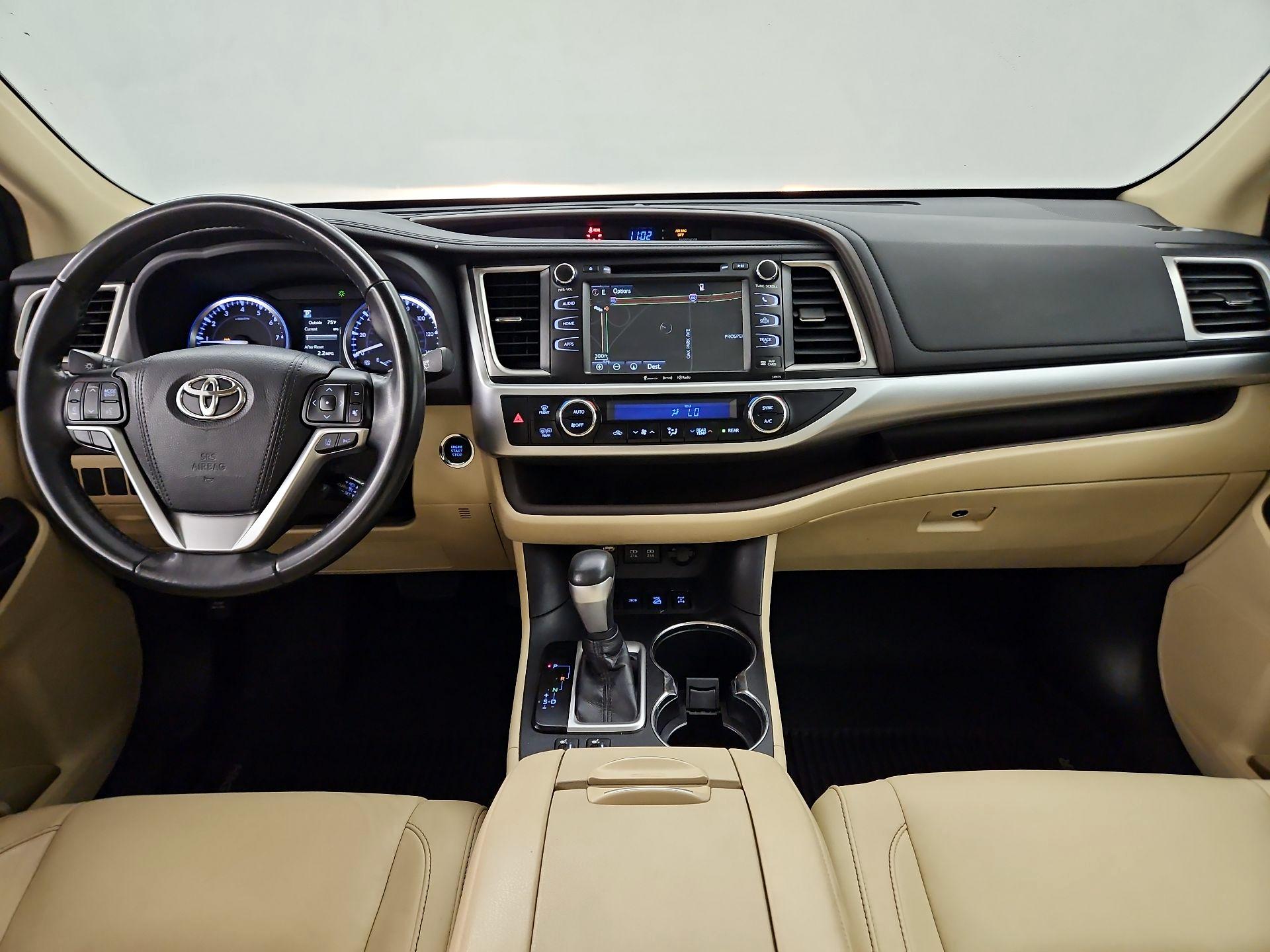 Thumbnail: 2018 Toyota Highlander - 9