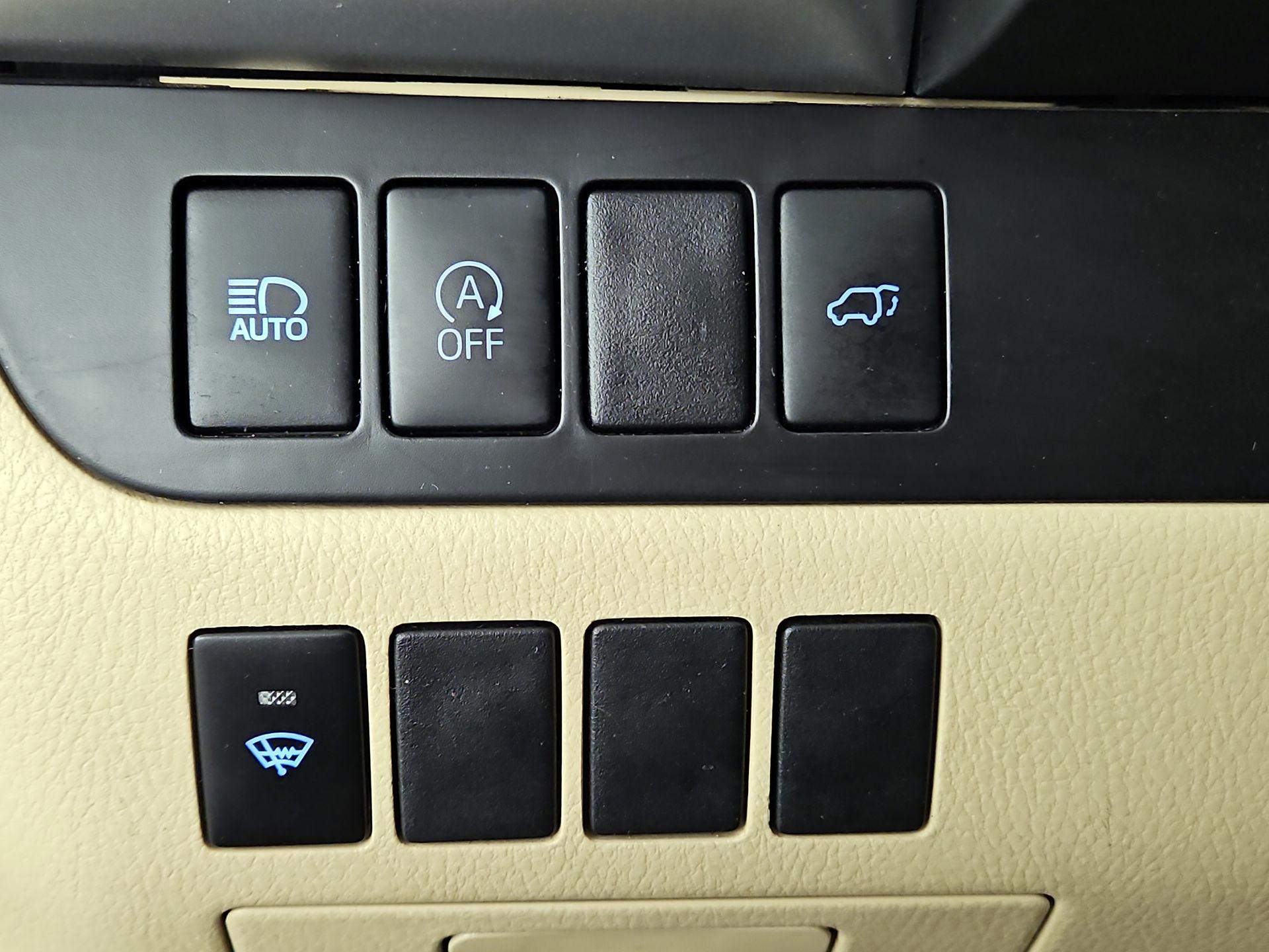 Thumbnail: 2018 Toyota Highlander - 13