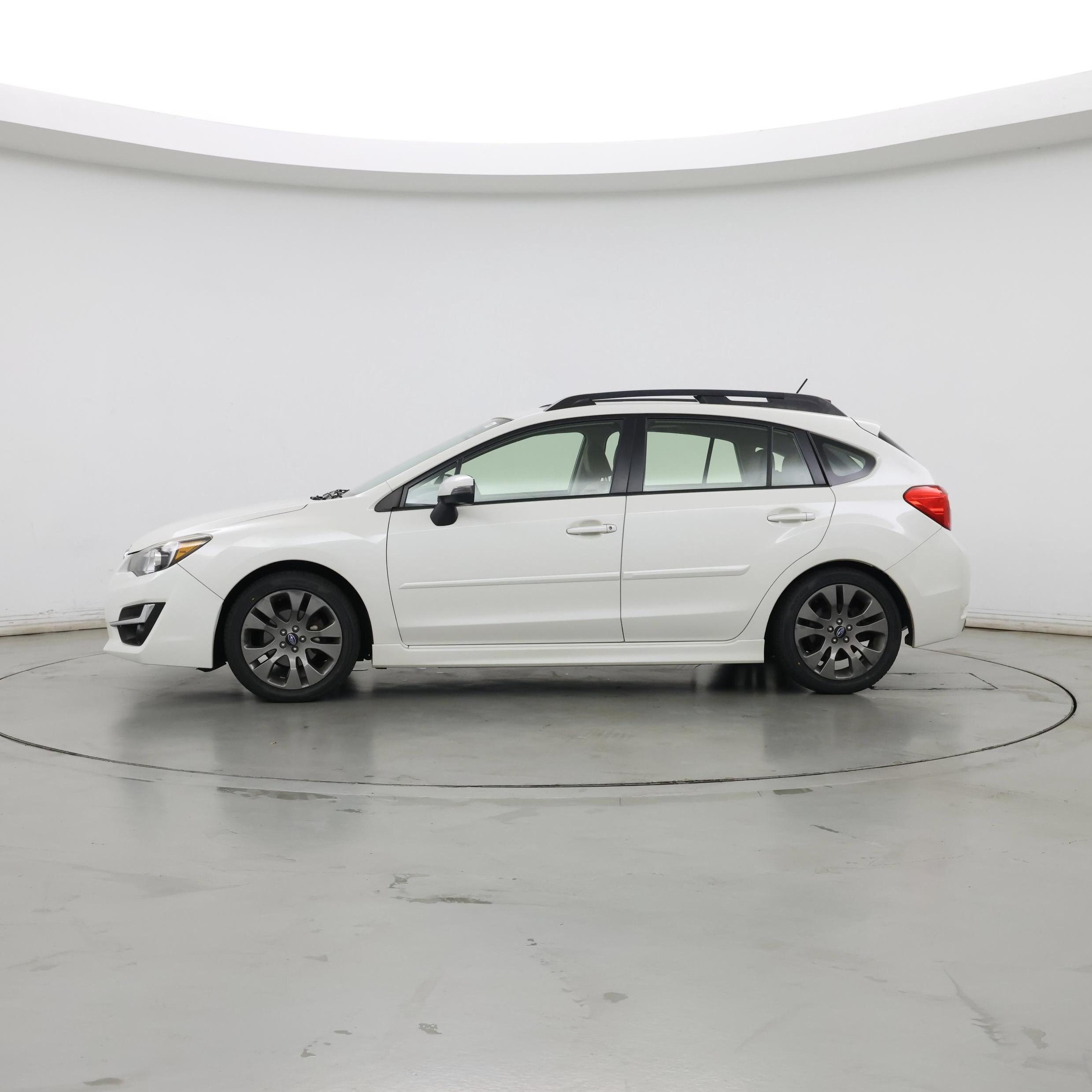 Thumbnail: 2015 Subaru Impreza - 3
