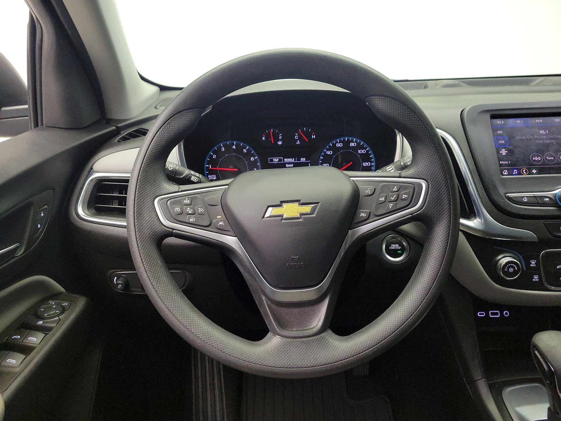 Thumbnail: 2023 Chevrolet Equinox - 10