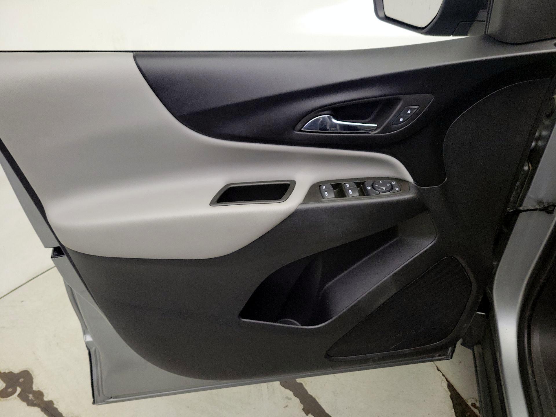 Thumbnail: 2023 Chevrolet Equinox - 12