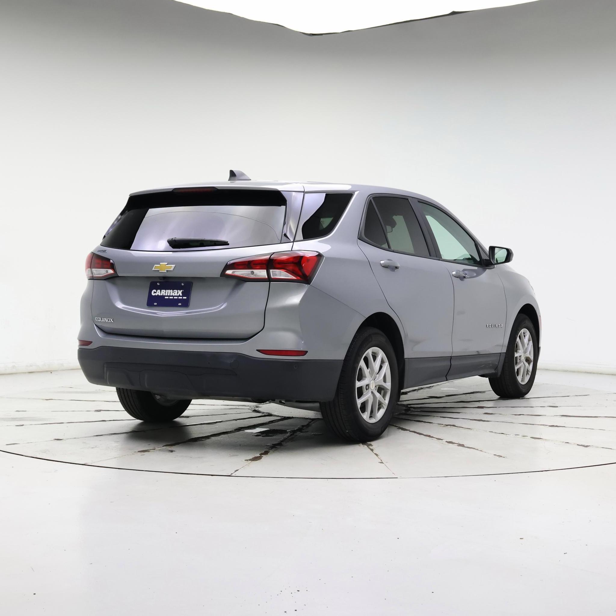 Thumbnail: 2023 Chevrolet Equinox - 8