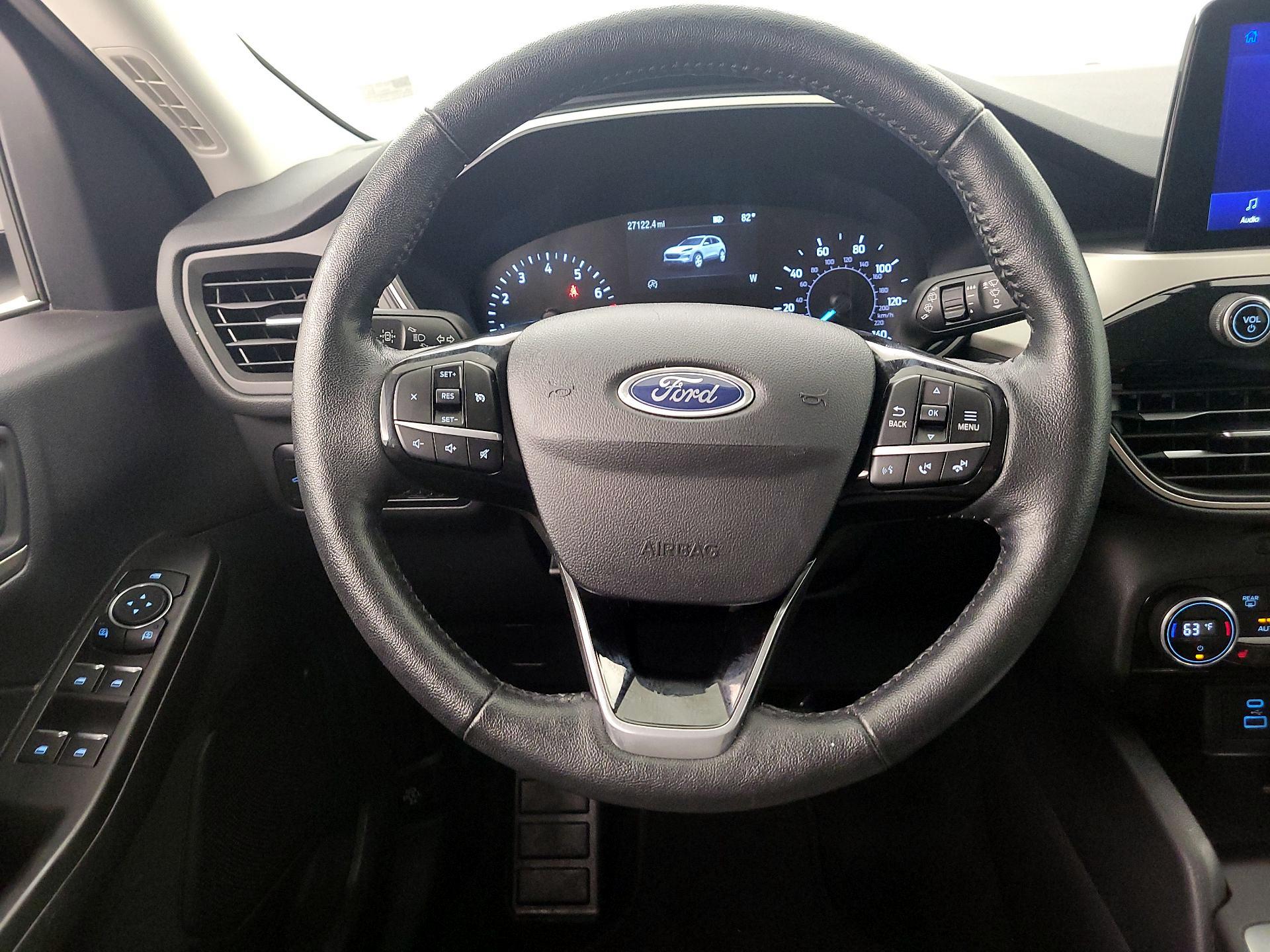 Thumbnail: 2021 Ford Escape - 10