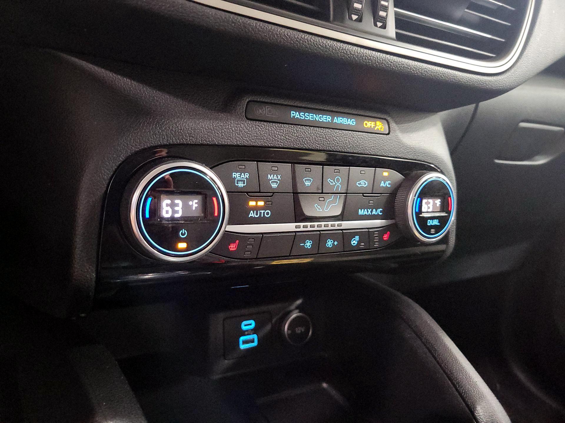 Thumbnail: 2021 Ford Escape - 16