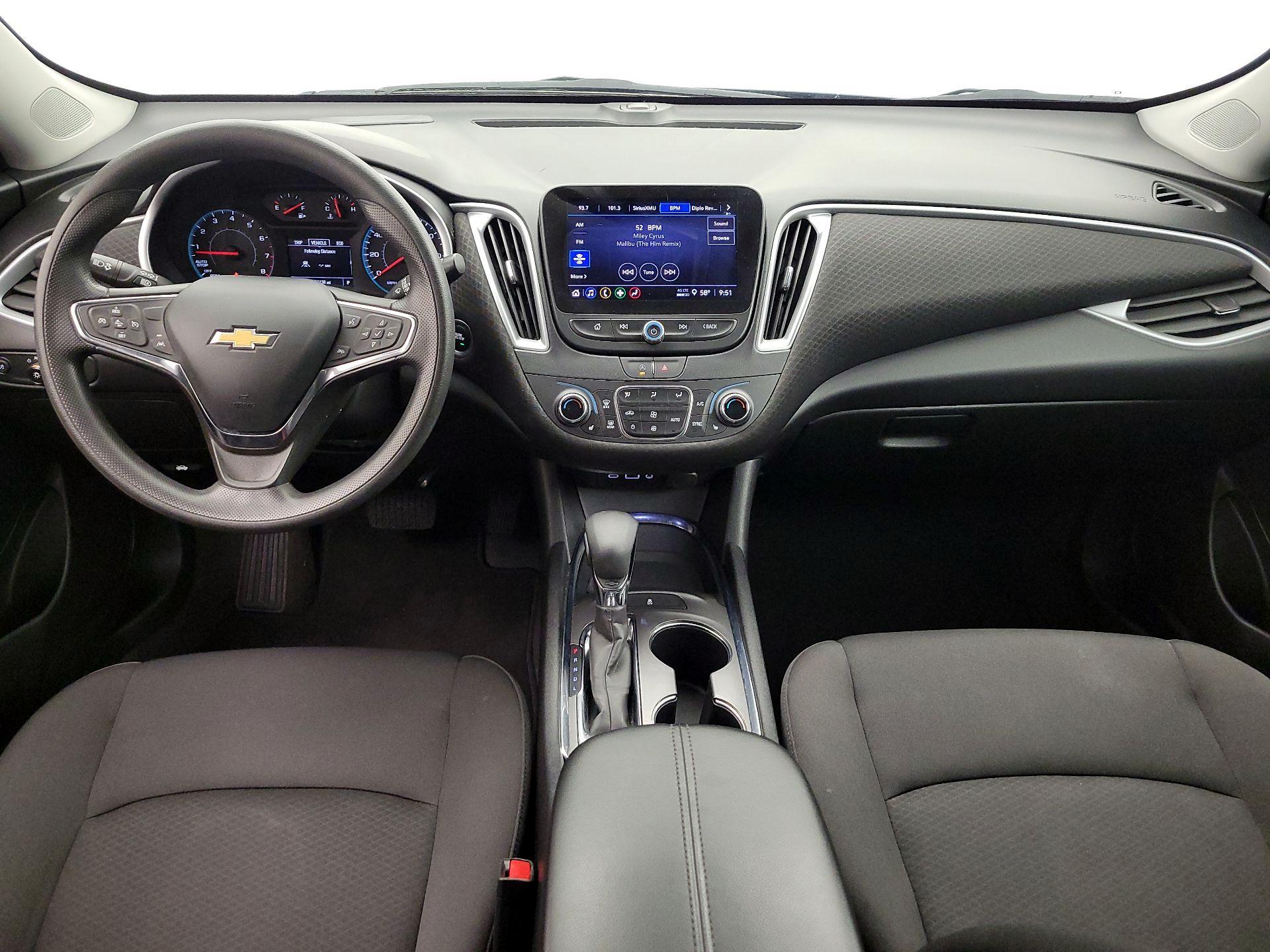 Thumbnail: 2023 Chevrolet Malibu - 9