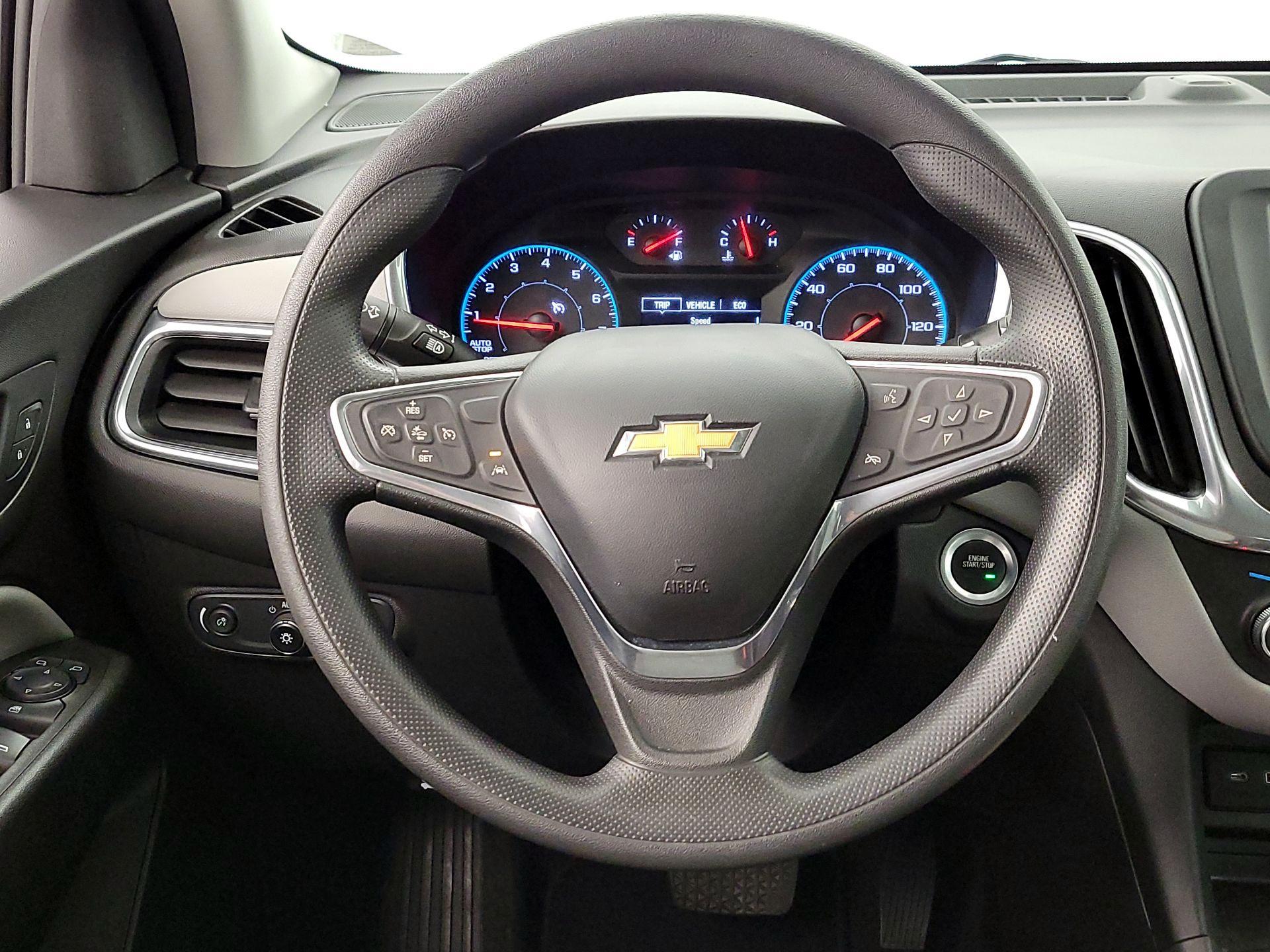 Thumbnail: 2021 Chevrolet Equinox - 10