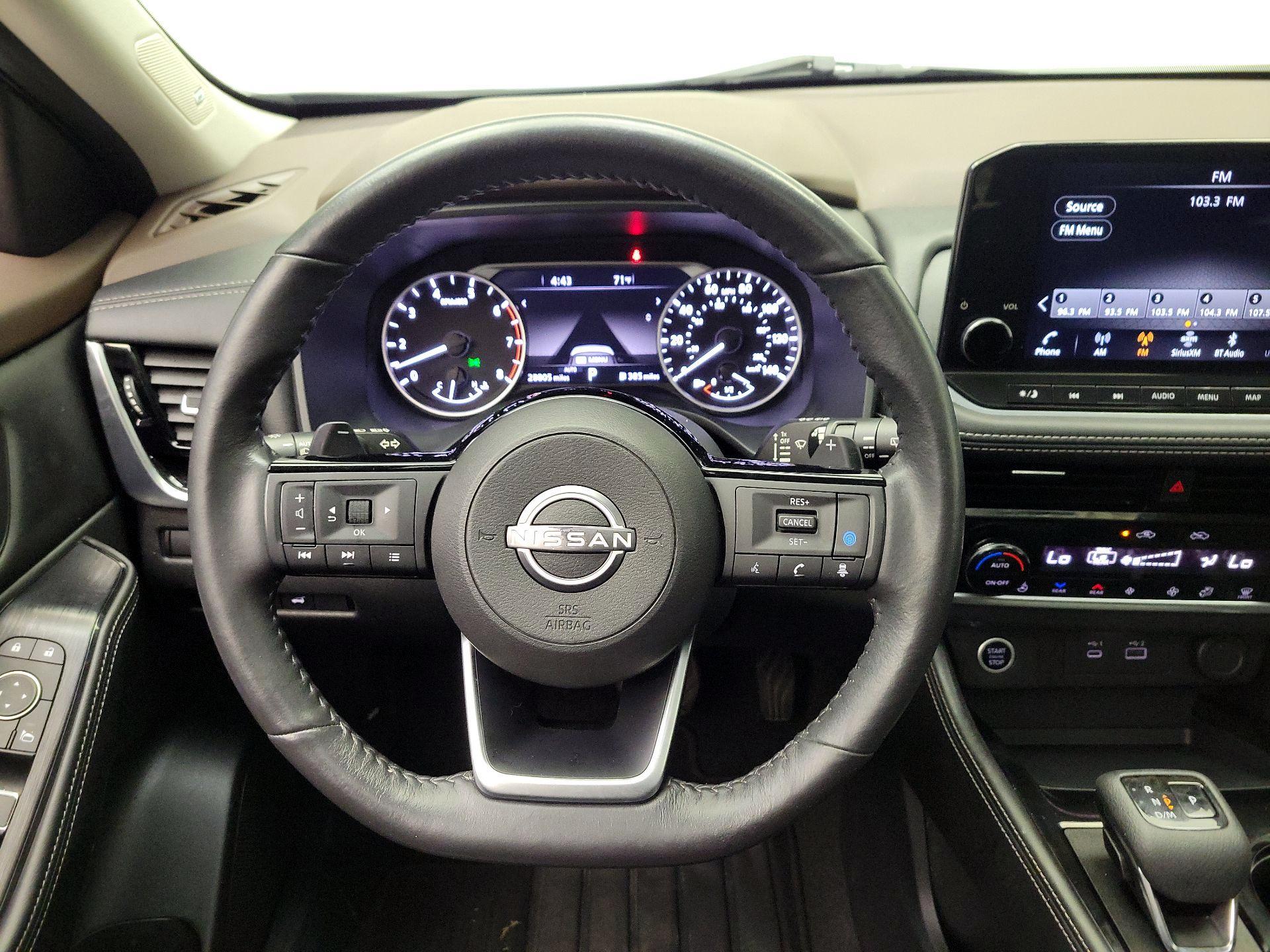 Thumbnail: 2022 Nissan Rogue - 10