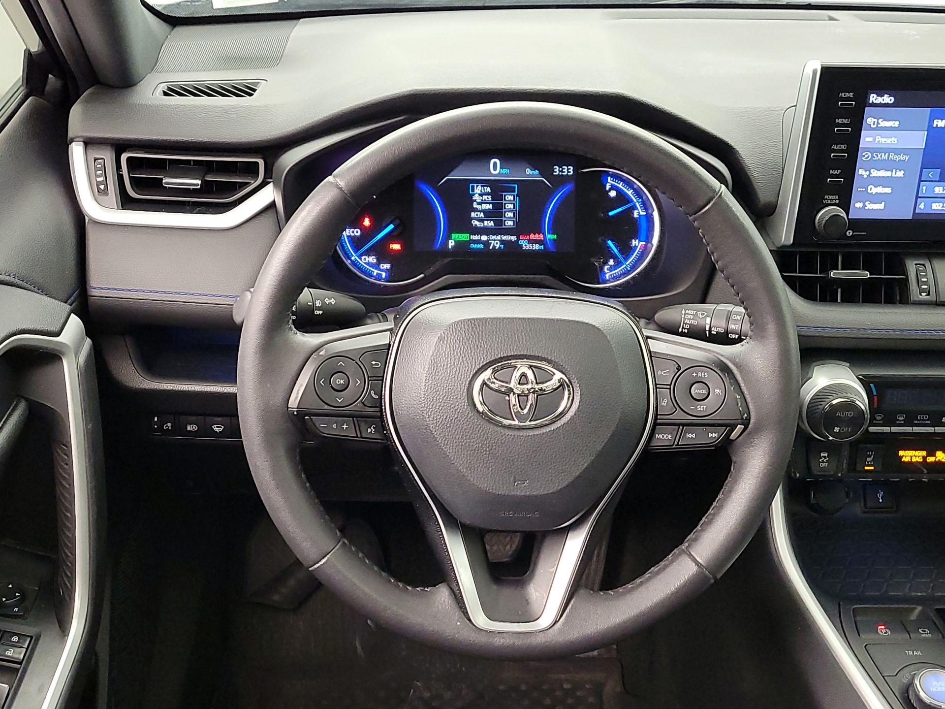 Thumbnail: 2021 Toyota RAV4 - 10