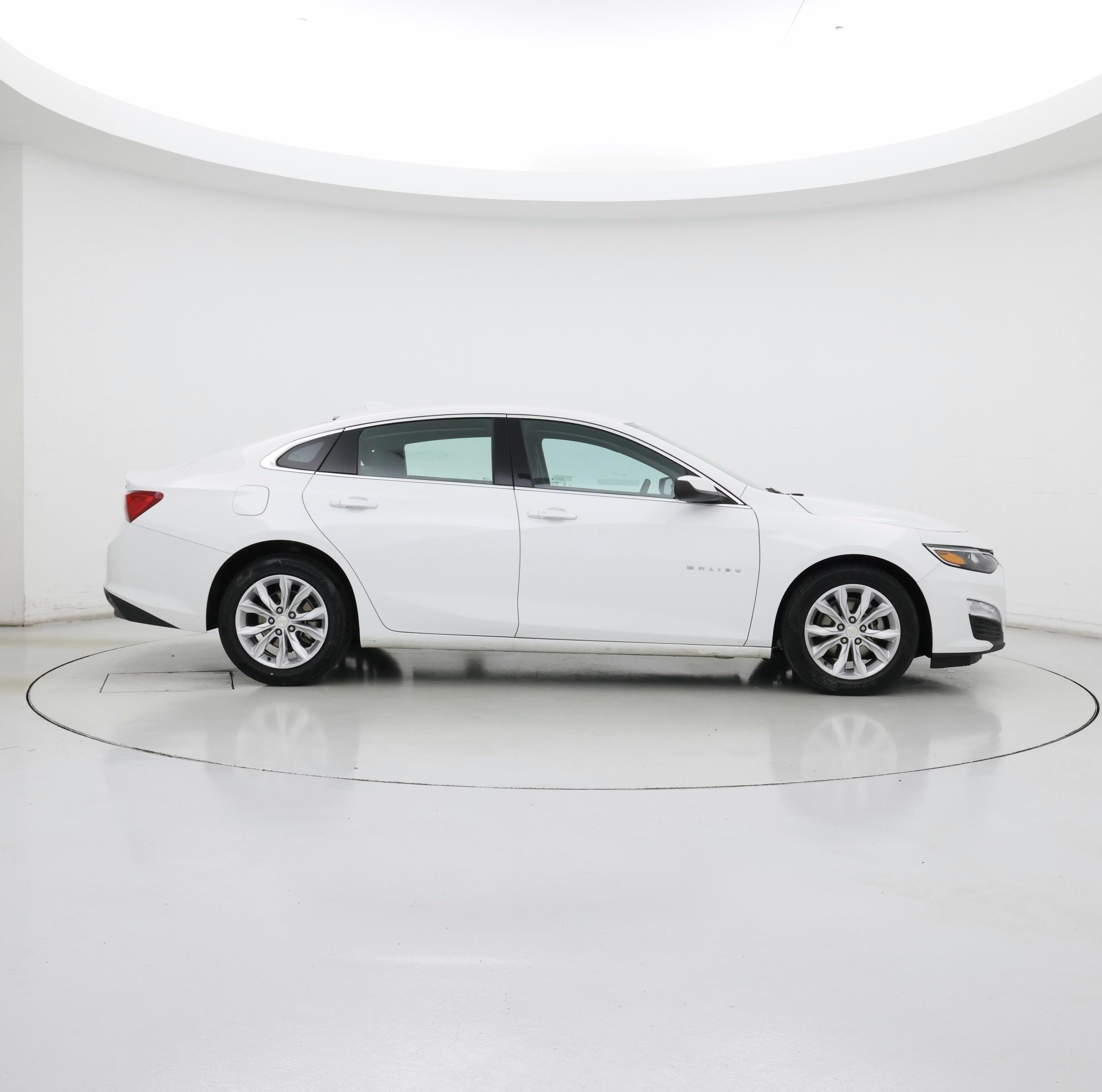 Thumbnail: 2023 Chevrolet Malibu - 7