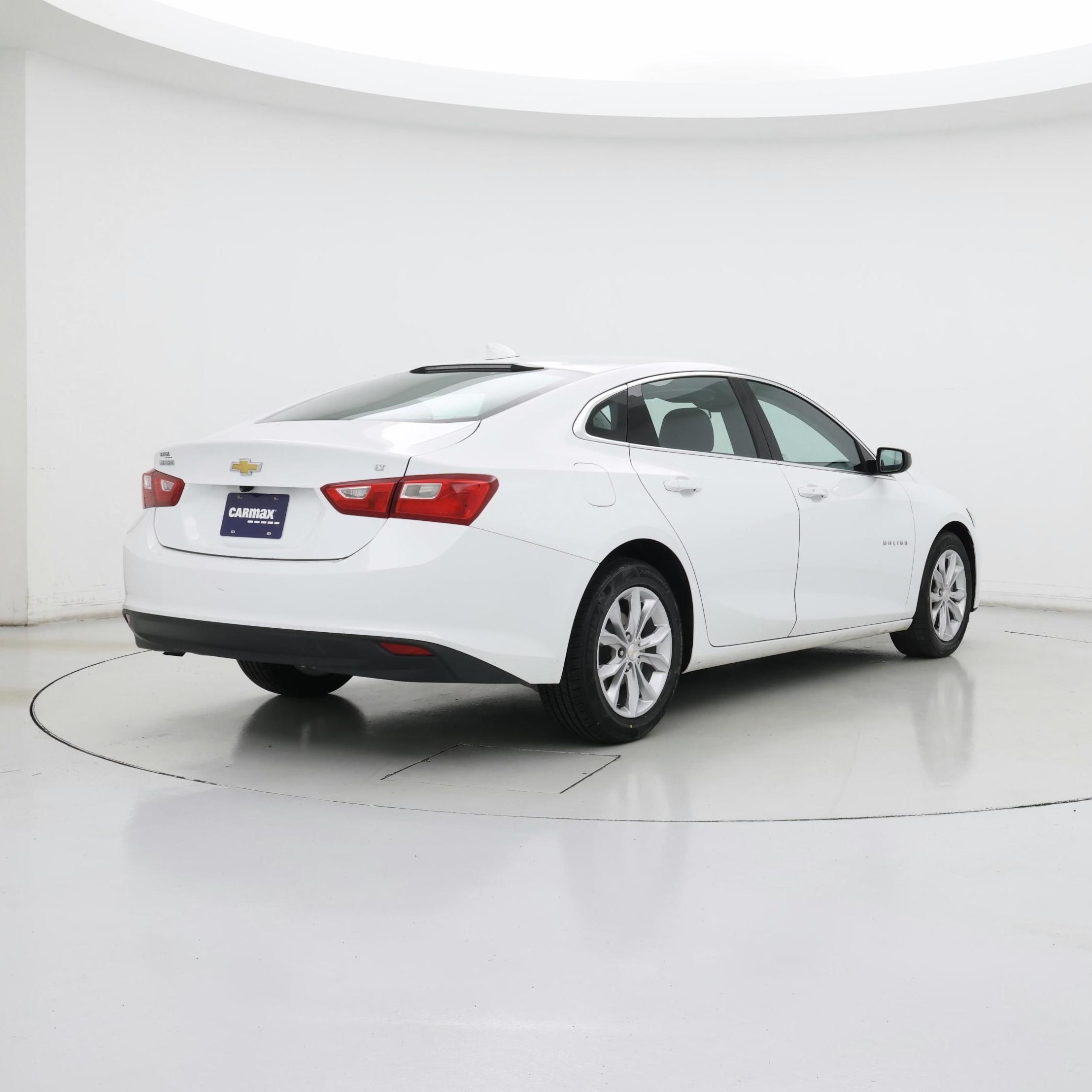 Thumbnail: 2023 Chevrolet Malibu - 8