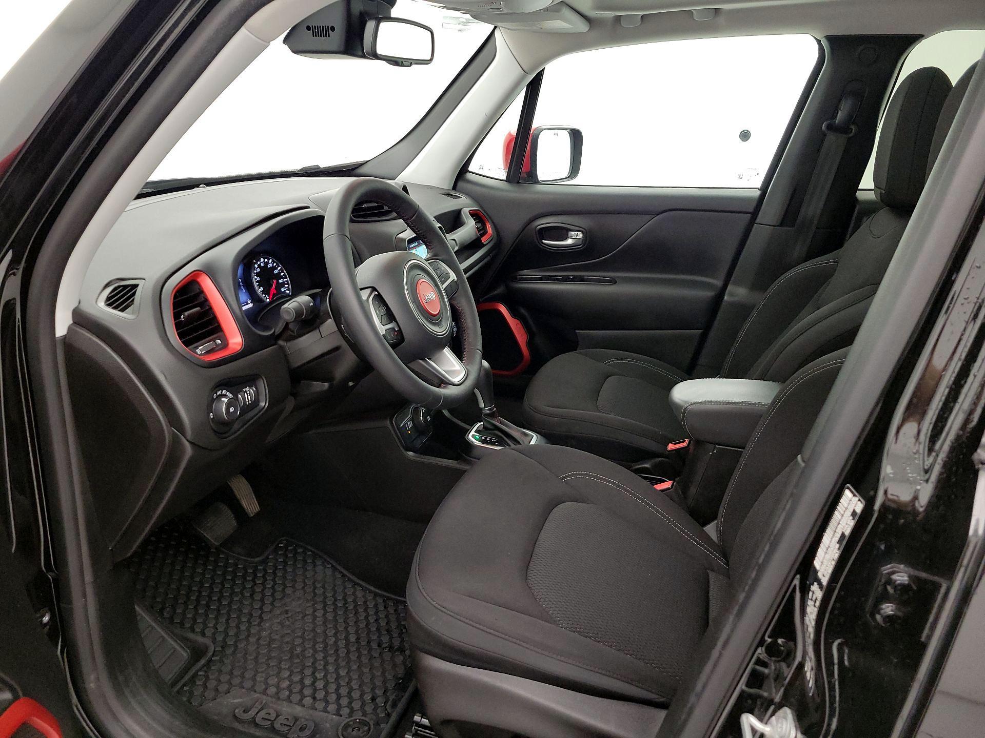 Thumbnail: 2023 Jeep Renegade - 11