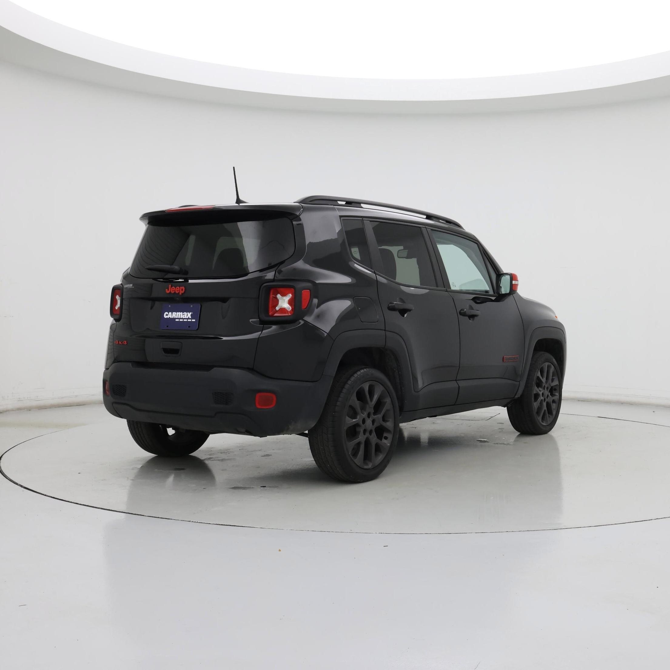 Thumbnail: 2023 Jeep Renegade - 8