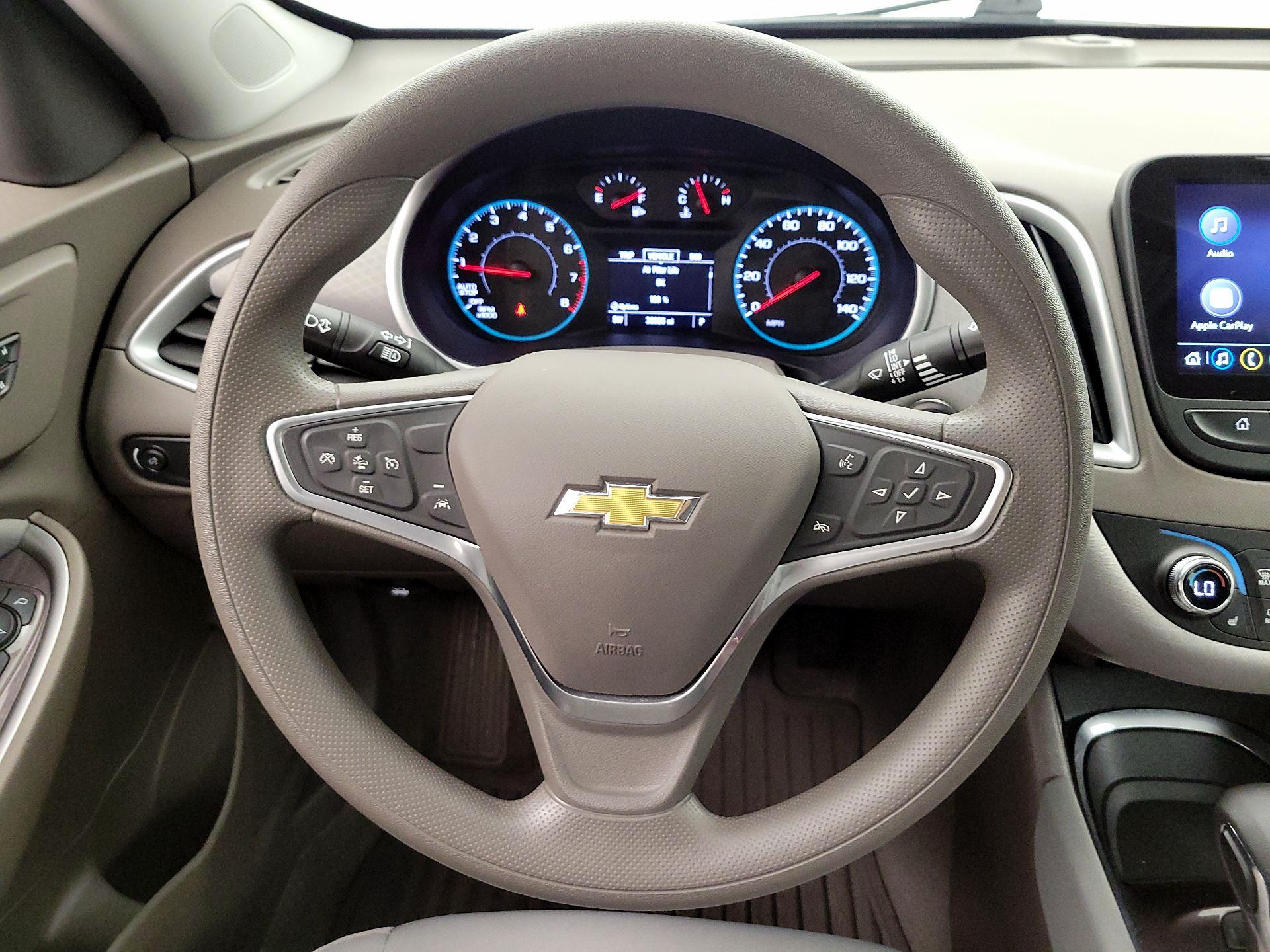 Thumbnail: 2023 Chevrolet Malibu - 10