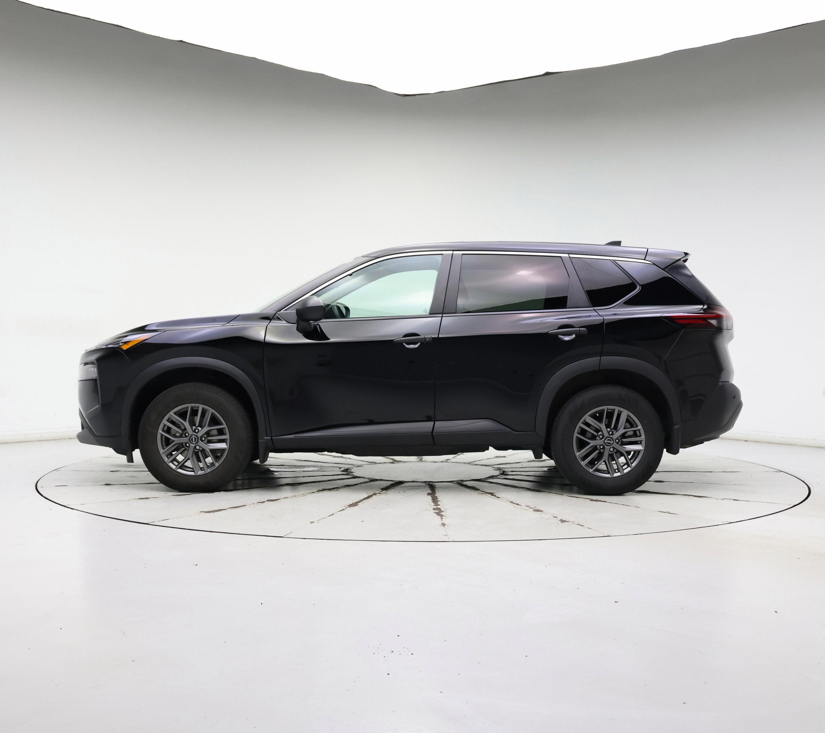 Thumbnail: 2022 Nissan Rogue - 3