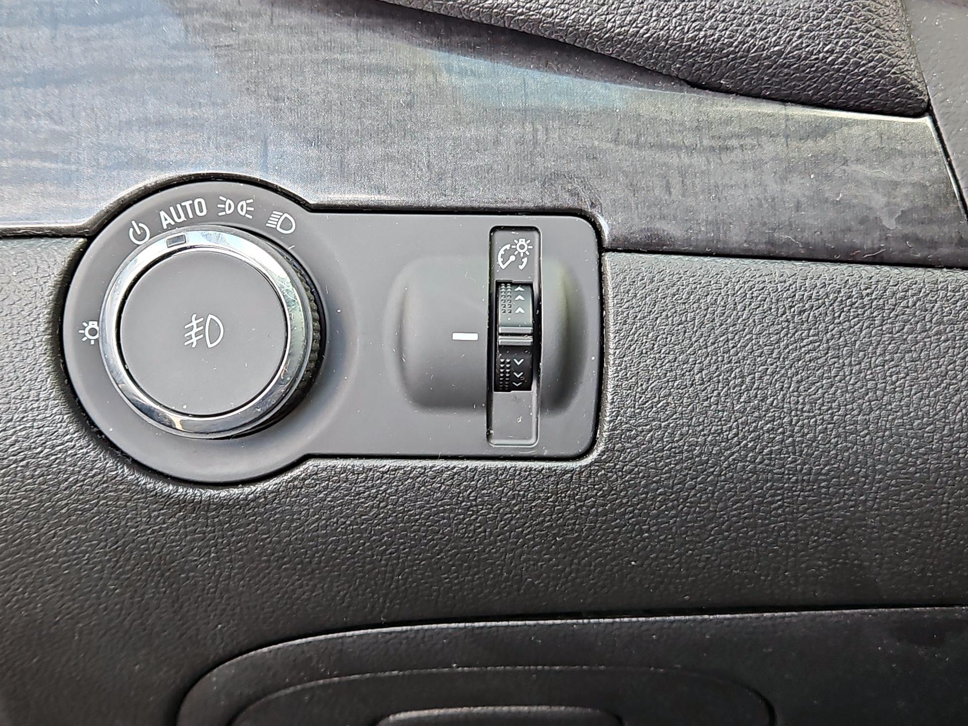 Thumbnail: 2015 Buick Encore - 13