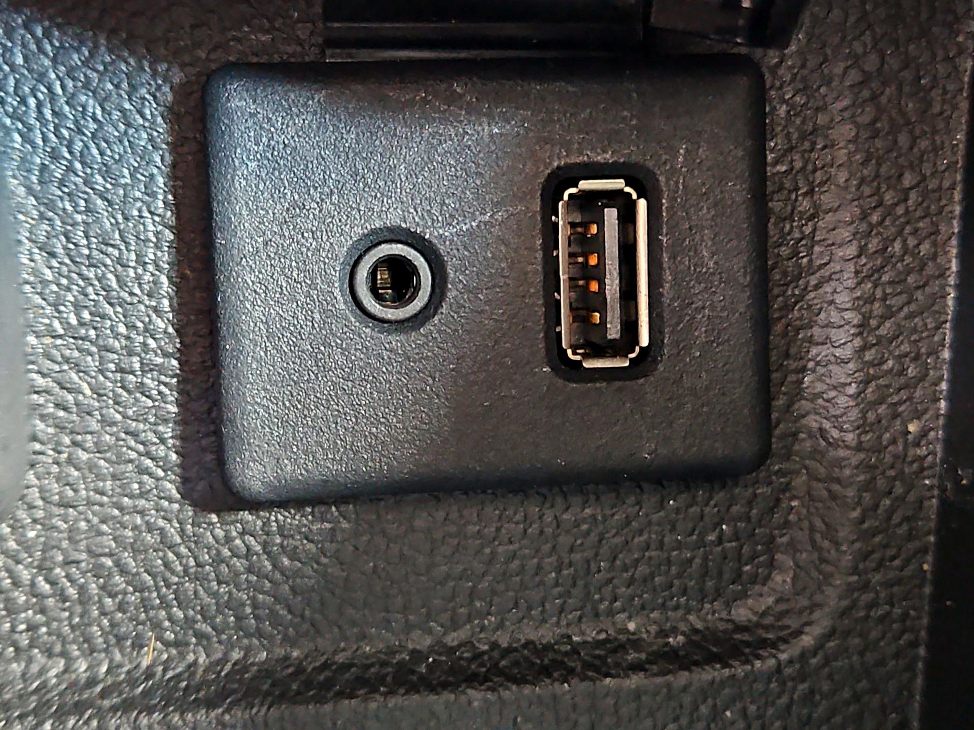 Thumbnail: 2015 Buick Encore - 18